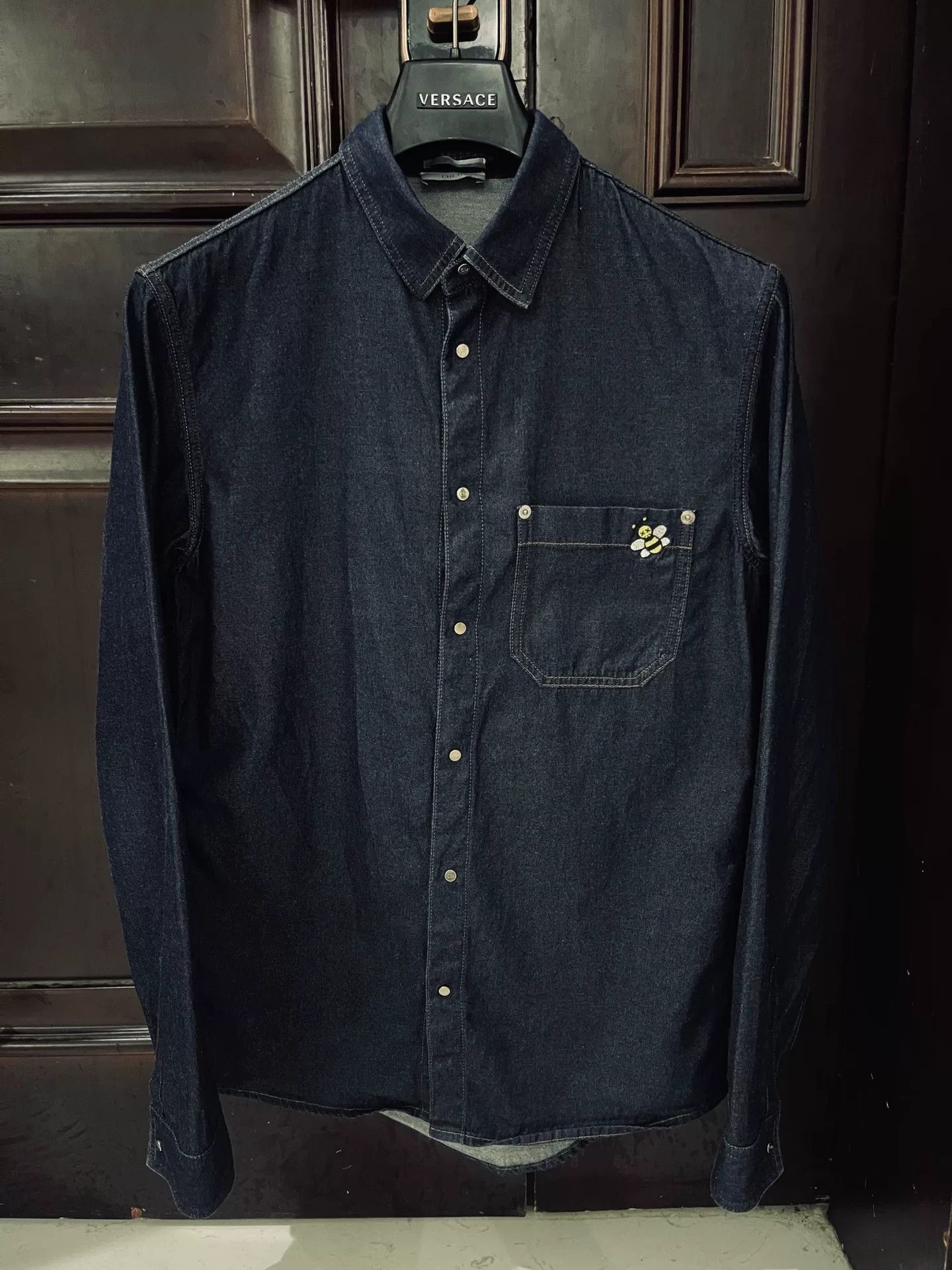 Dior Dior Kaws Embroidered Denim Shirt Size US M / EU 48-50 / 2 - 1 Thumbnail