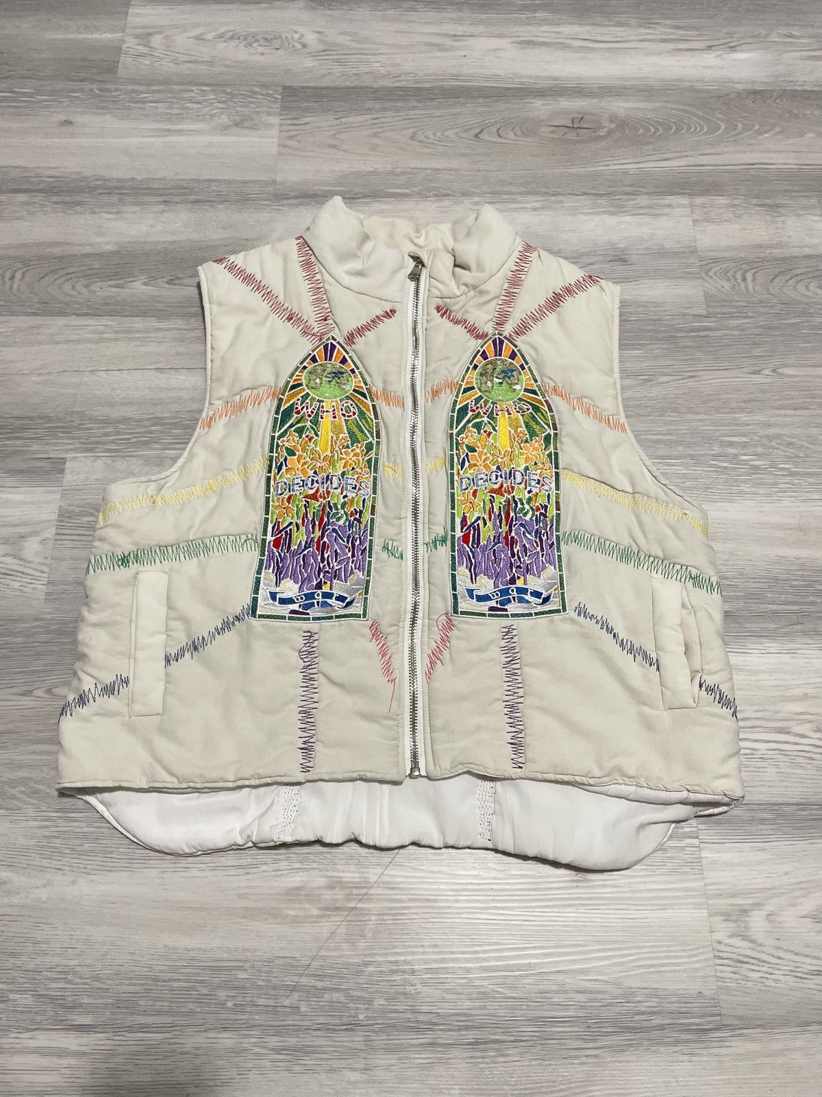 Who Decides War Cathedral Vest