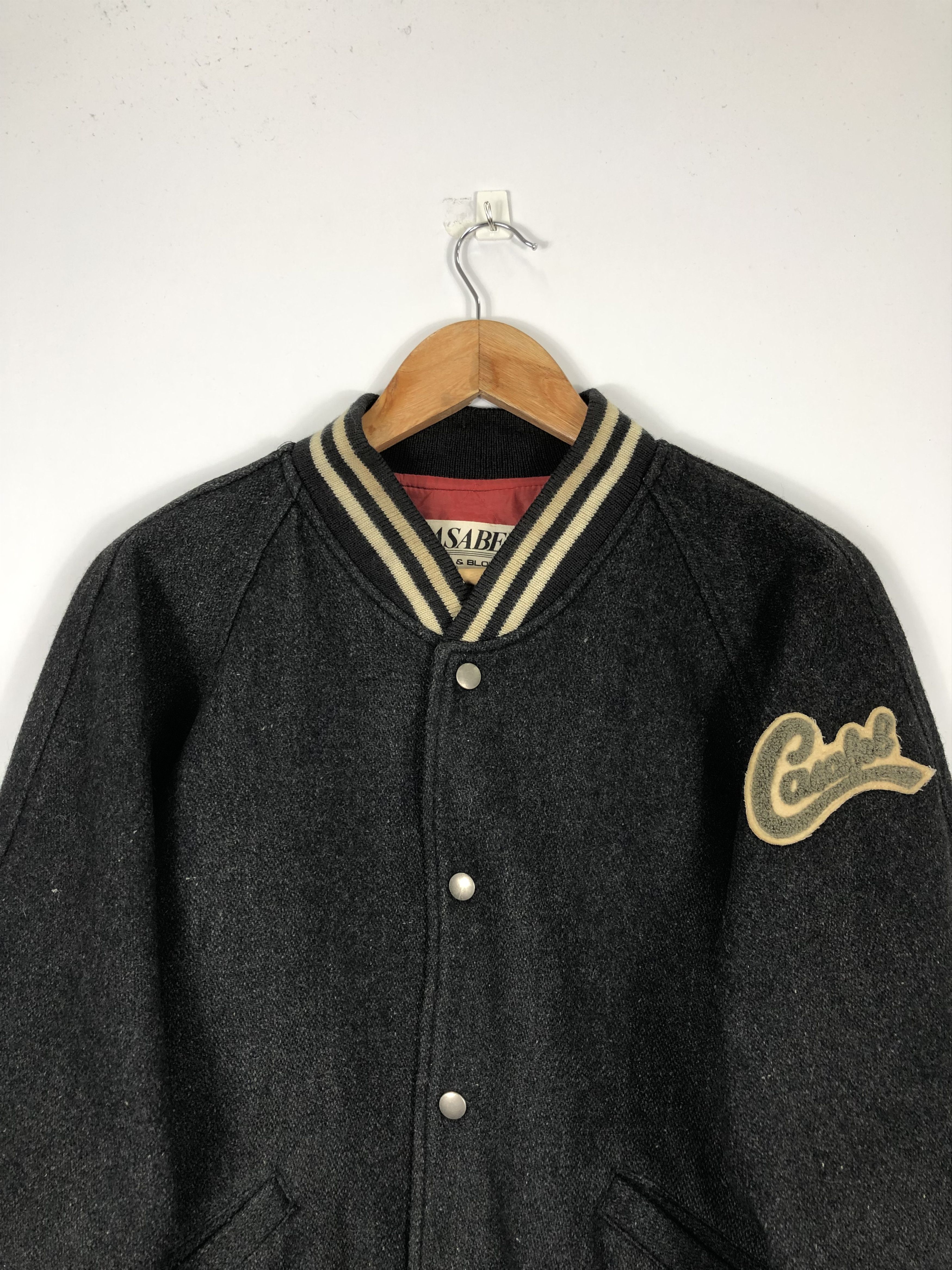 Vintage Vintage 90s Varsity Jacket Embroidery Patches Logo V0180 Size US L / EU 52-54 / 3 - 3 Thumbnail