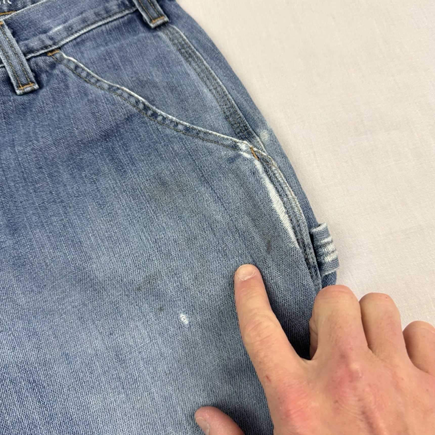Carhartt VINTAGE Carhartt Jeans Adult 31x30 Blue Relaxed Fit Grunge Y2K Mens Size US 31 - 6 Thumbnail