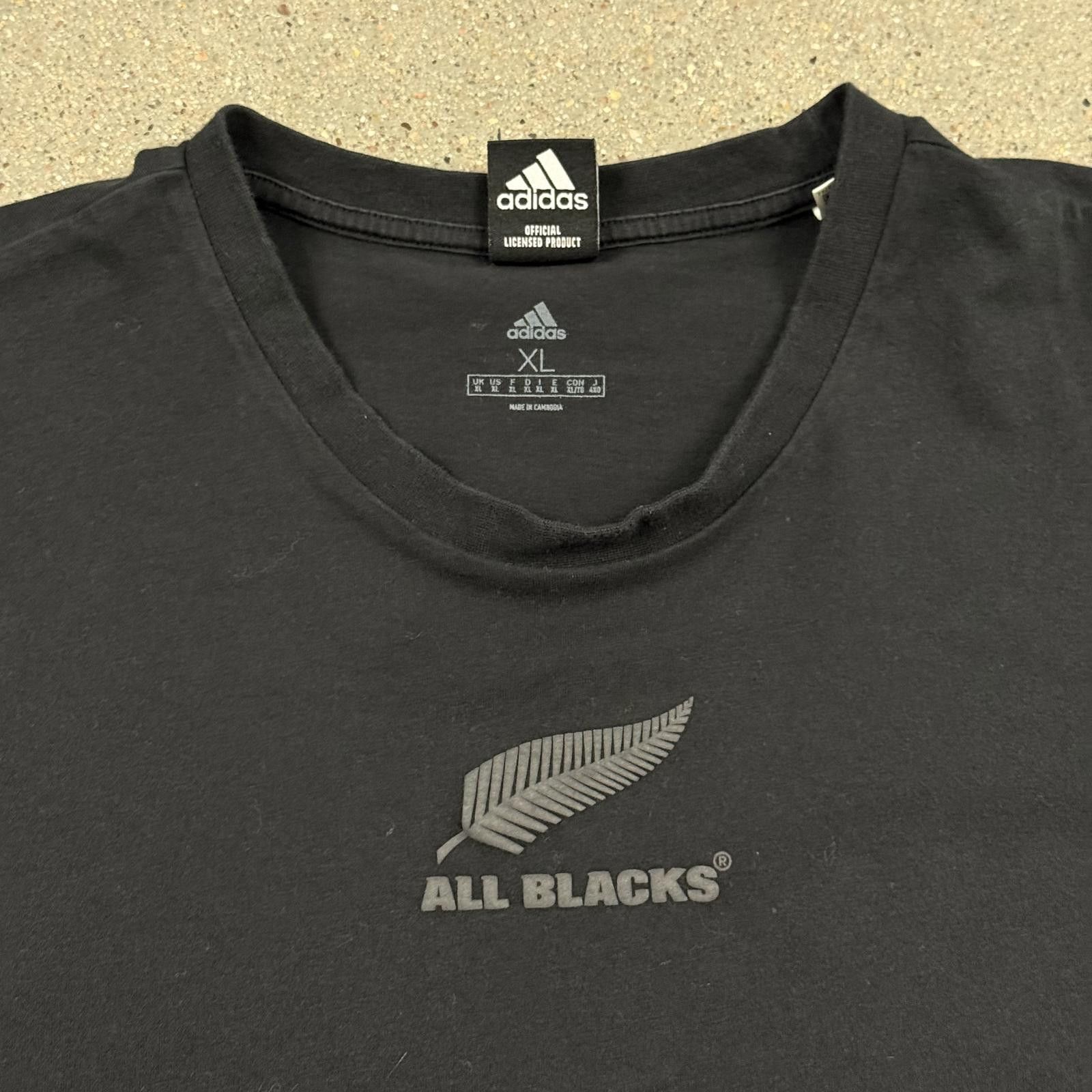 Adidas Original Adidas All Blacks T-Shirt XL w/ Black Tag Size US L / EU 52-54 / 3 - 2 Thumbnail