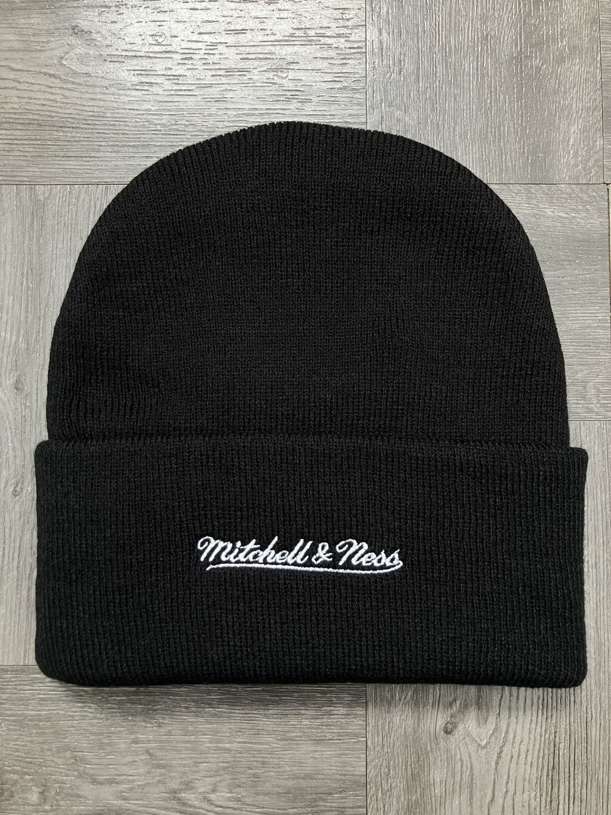 Supreme x Mitchell & Ness Beanie 