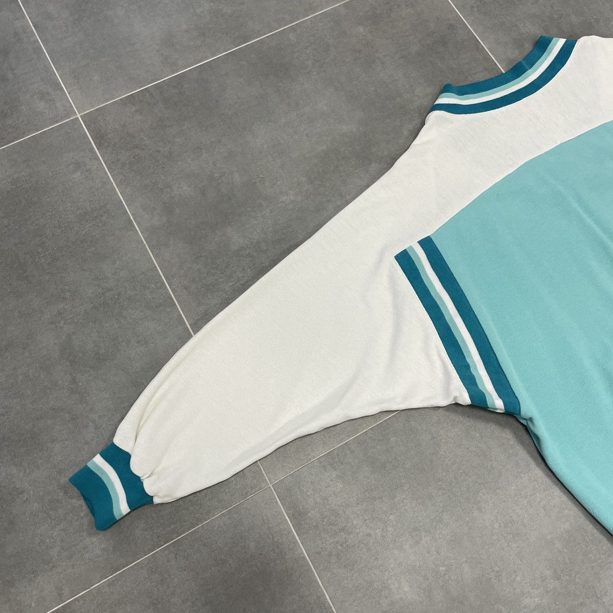 Adidas × Vintage Vintage Adidas Camp Sweatshirt Size L Size US L / EU 52-54 / 3 - 18 Thumbnail