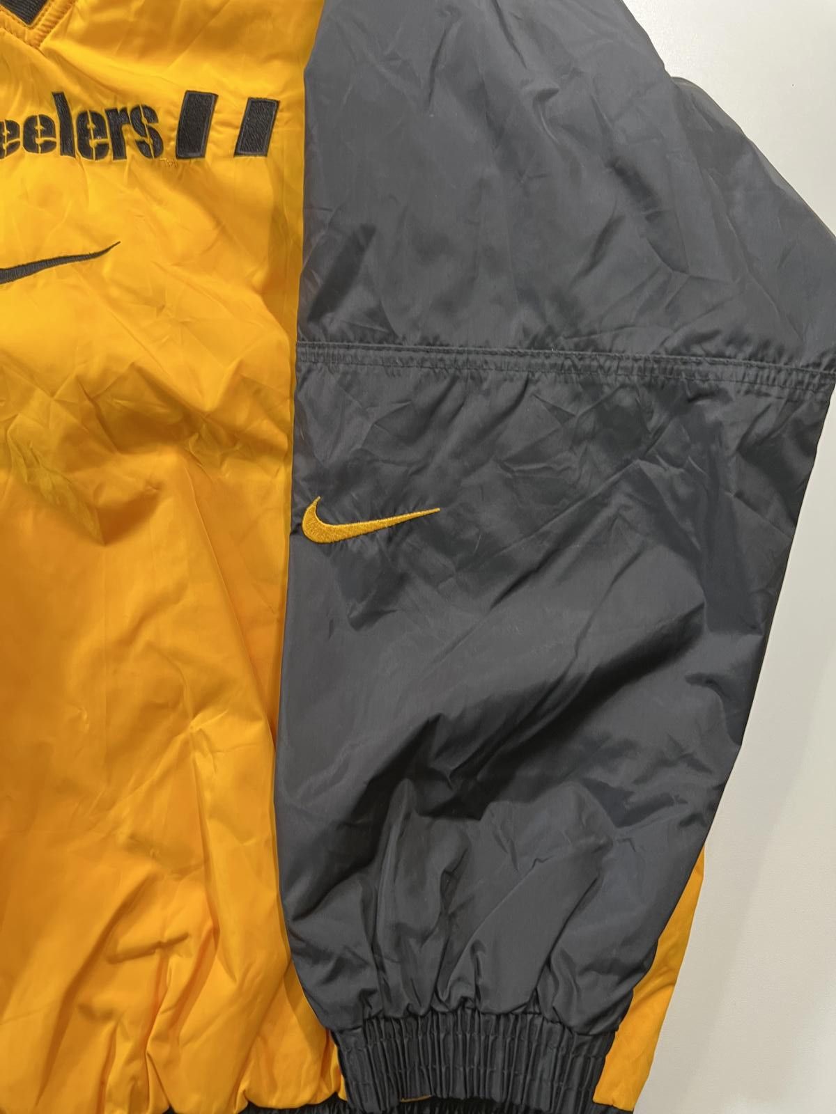 Nike Vintage Nike Reversible Pittsburgh Steelers Pullover M Size US M / EU 48-50 / 2 - 3 Thumbnail