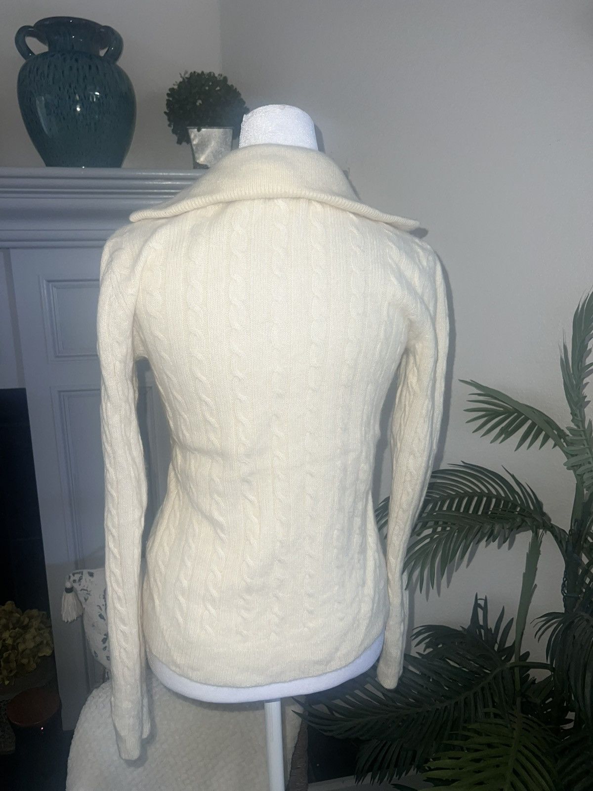 Lauren Ralph Lauren Lauren Ralph Lauren 100% Cashmere Cable Knit Sweater XS Size XS / US 0-2 / IT 36-38 - 5 Thumbnail