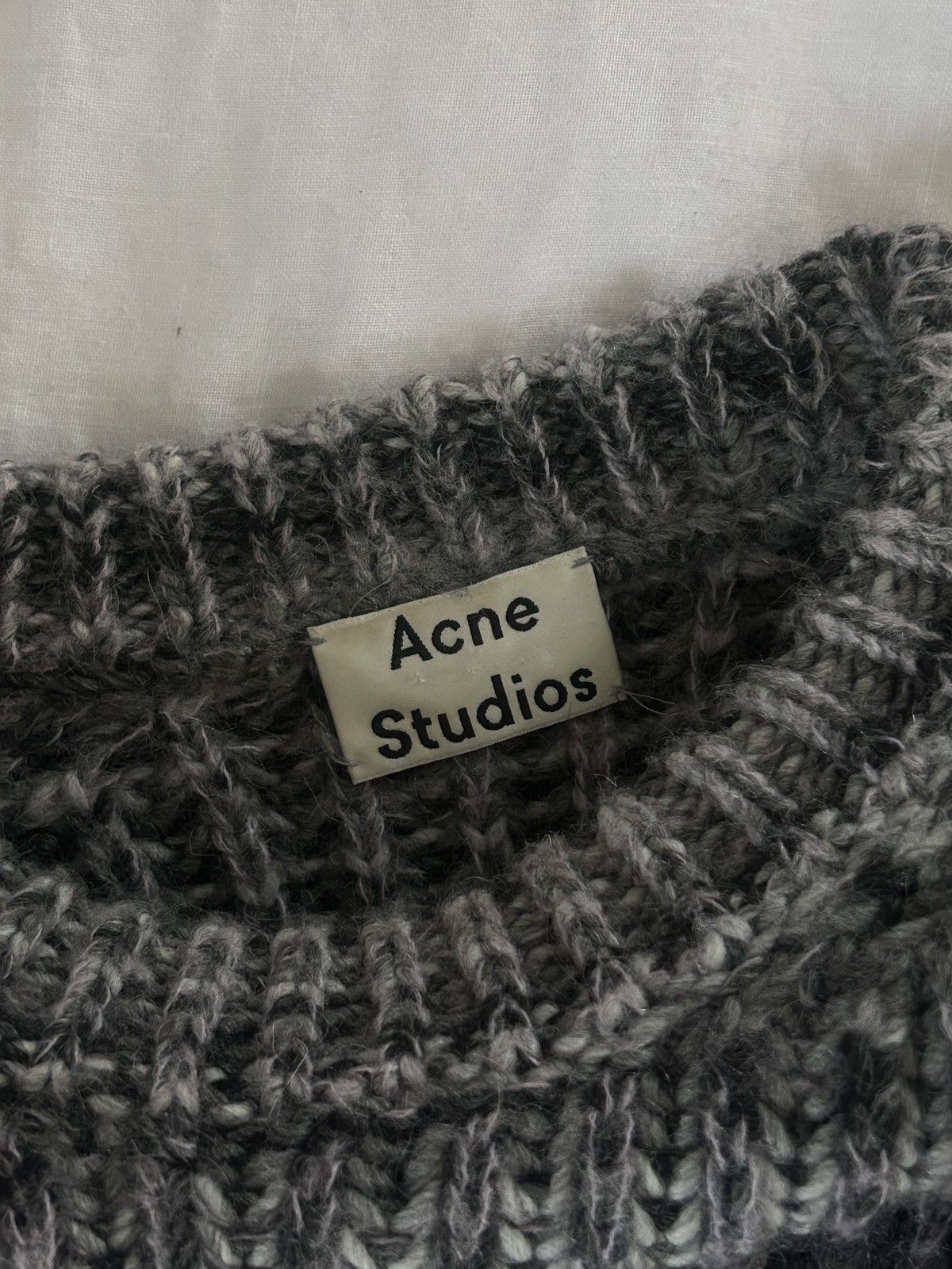 Acne Studios RARE GRAIL acne studios gradient oreo zora knit Size US M / EU 48-50 / 2 - 10 Thumbnail