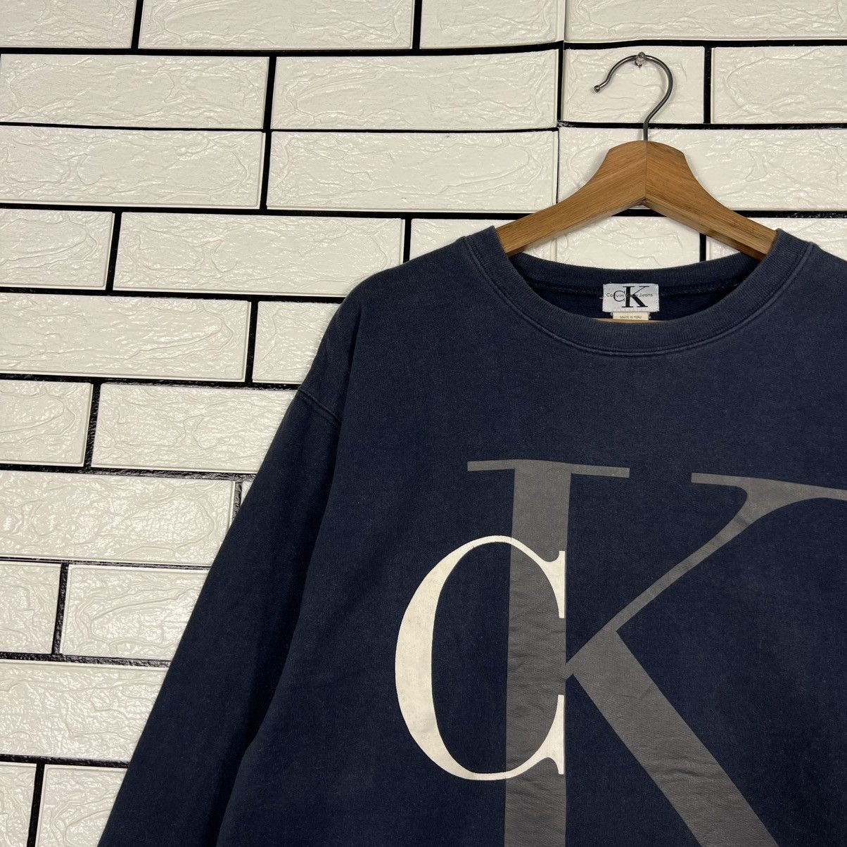 Calvin Klein CALVIN KLEIN Big Logo Crewneck Sweater Pullover #3940-C180 Size US M / EU 48-50 / 2 - 3 Thumbnail