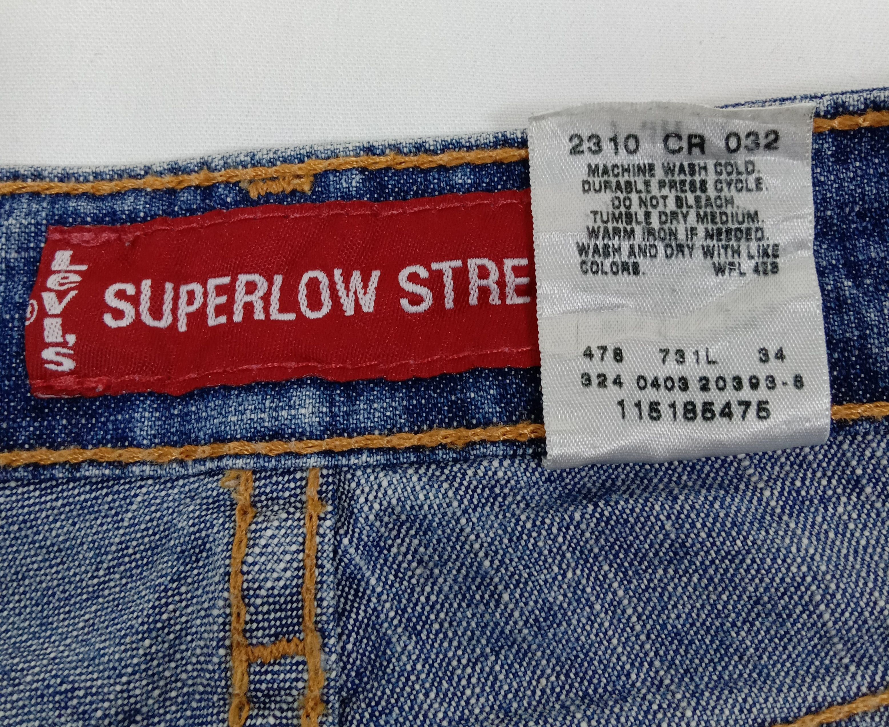 Levi's Vintage Levi's 518 Flare Jeans Blue Wash Denim Size 31" - 12 Thumbnail