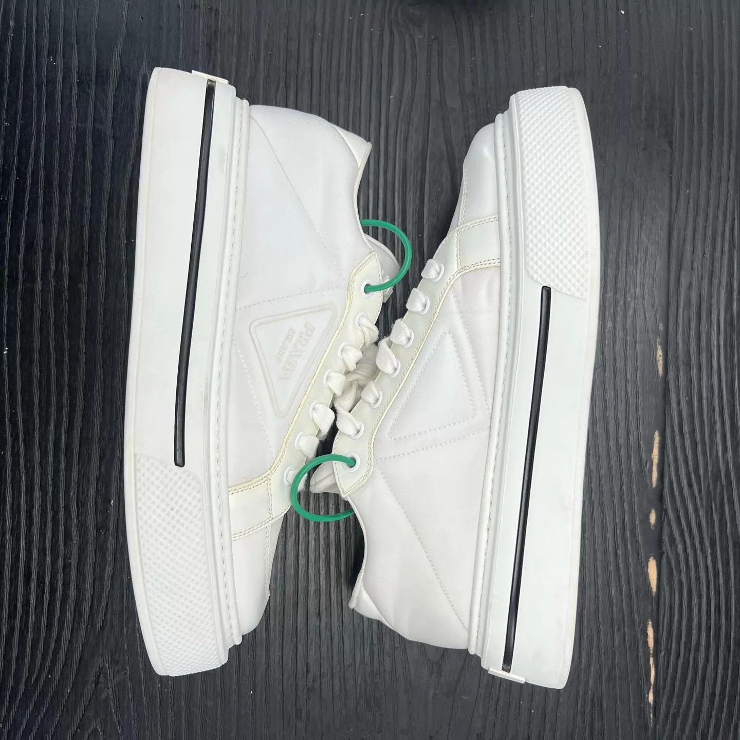 Prada Prada Macro White Sneakers 38.5 Like New With Box Size US 8 / IT 38 - 6 Thumbnail