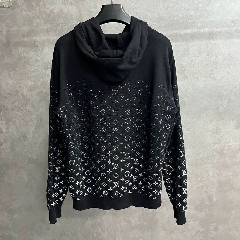 Louis Vuitton Louis Vuitton Black full-print gradient hooded sweatshirt Size US XL / EU 56 / 4 - 5 Thumbnail