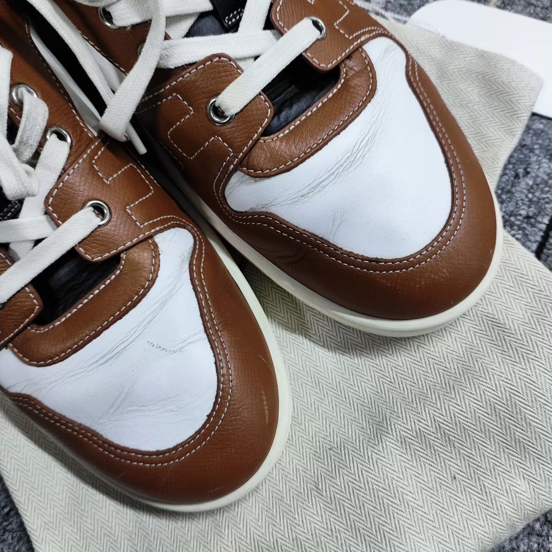 Hermes Hermès Brown Leather Sneaker 40 Size US 7 / EU 40 - 2 Thumbnail