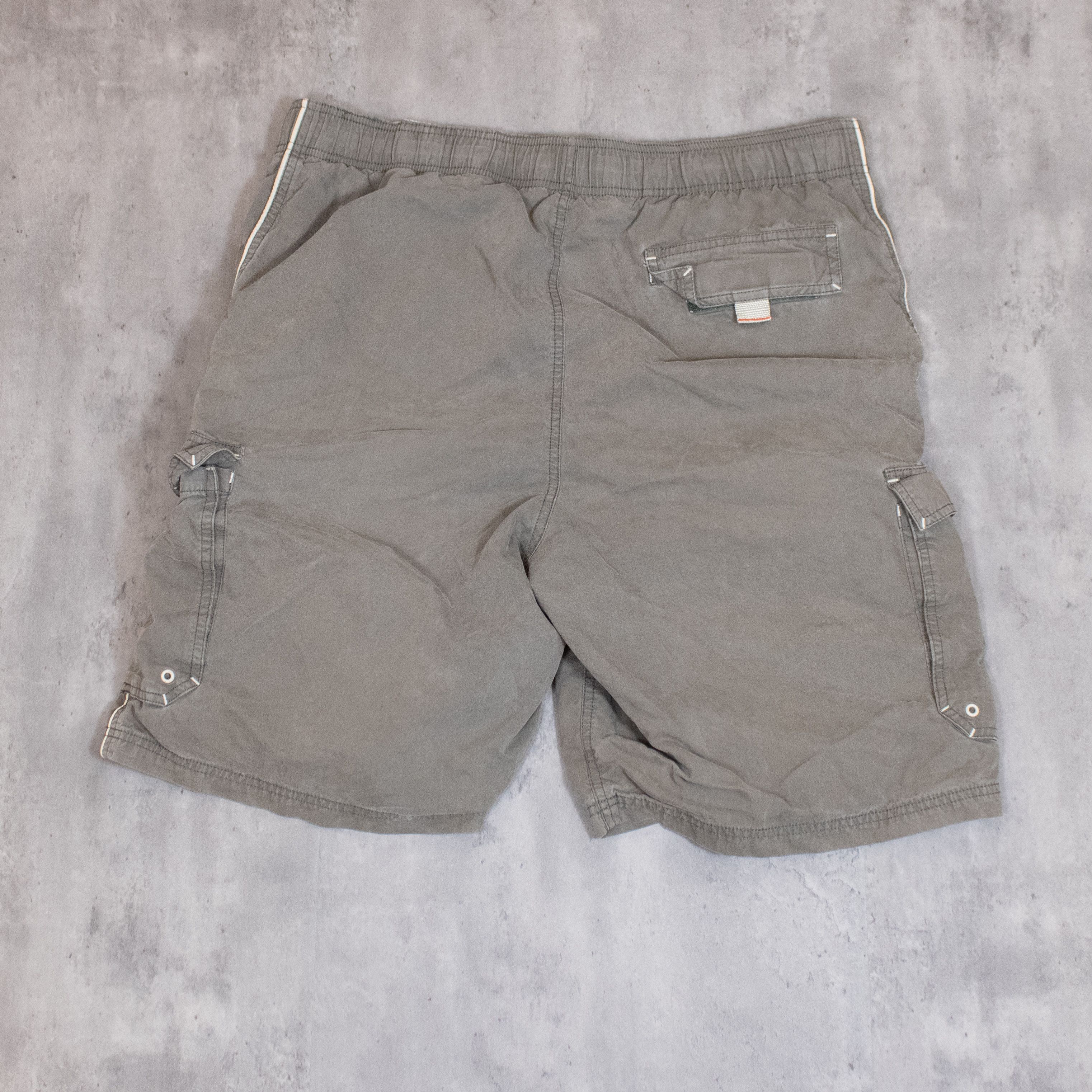 Vintage Y2K 2000's Gotcha Sport Charcoal Grey Baggy Shorts Size US 37 - 12 Thumbnail