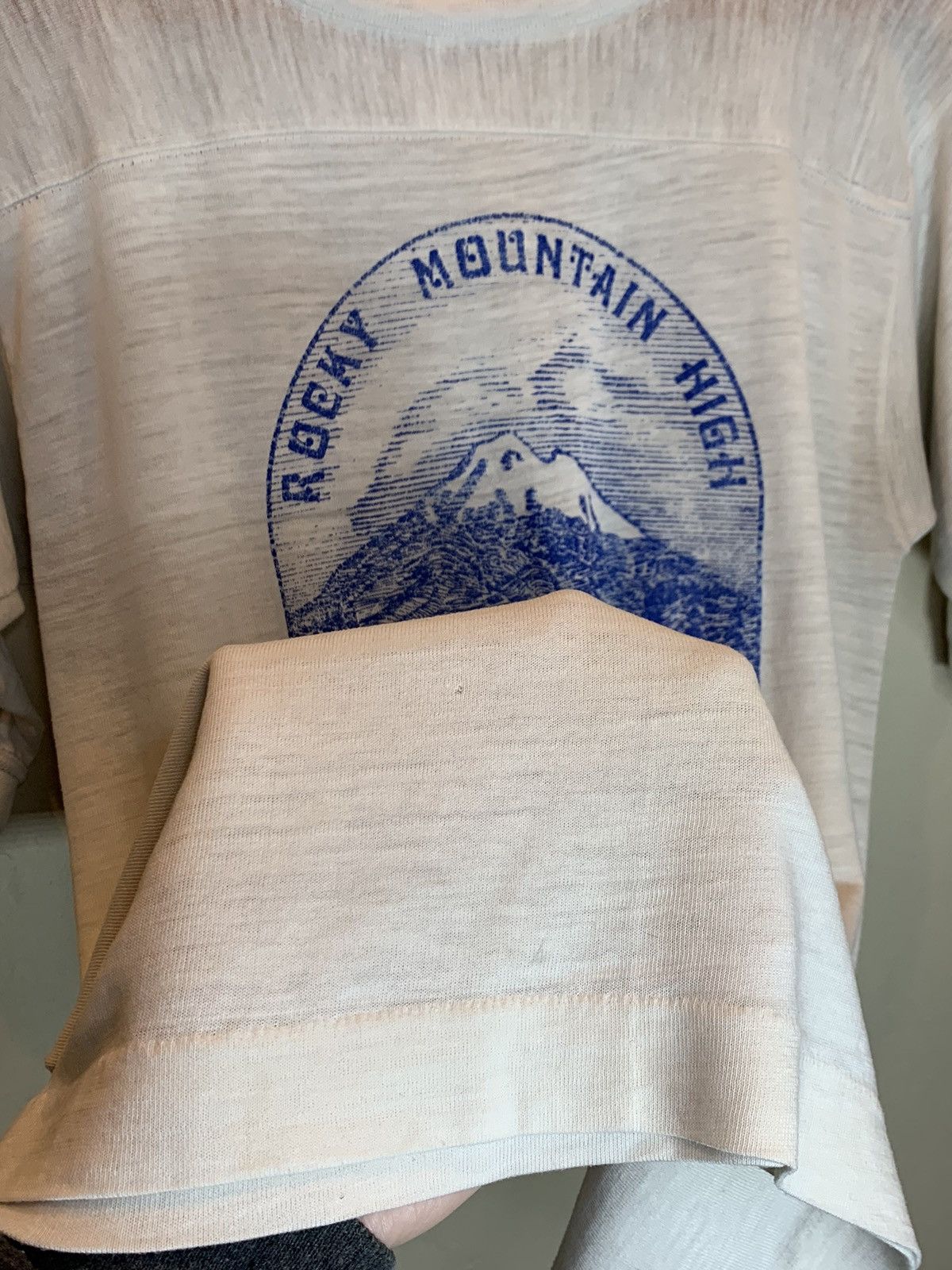 Vintage *RARE* Vintage 60’s Rocky Mountain High Nature Art T-Shirt Size US L / EU 52-54 / 3 - 4 Thumbnail