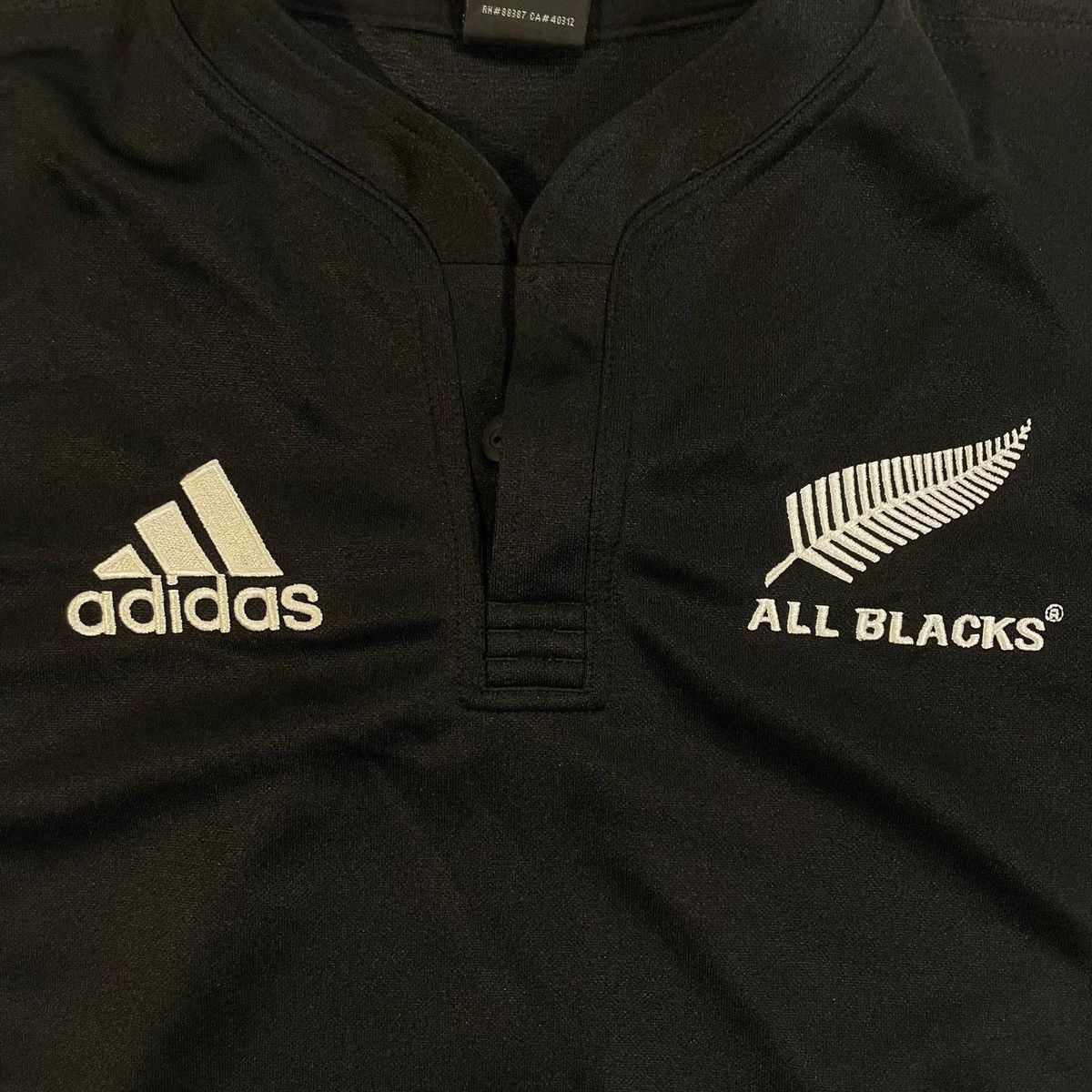 Adidas All Blacks Adidas New Zealand rugby jersey tee in black y2k Size US S / EU 44-46 / 1 - 2 Thumbnail