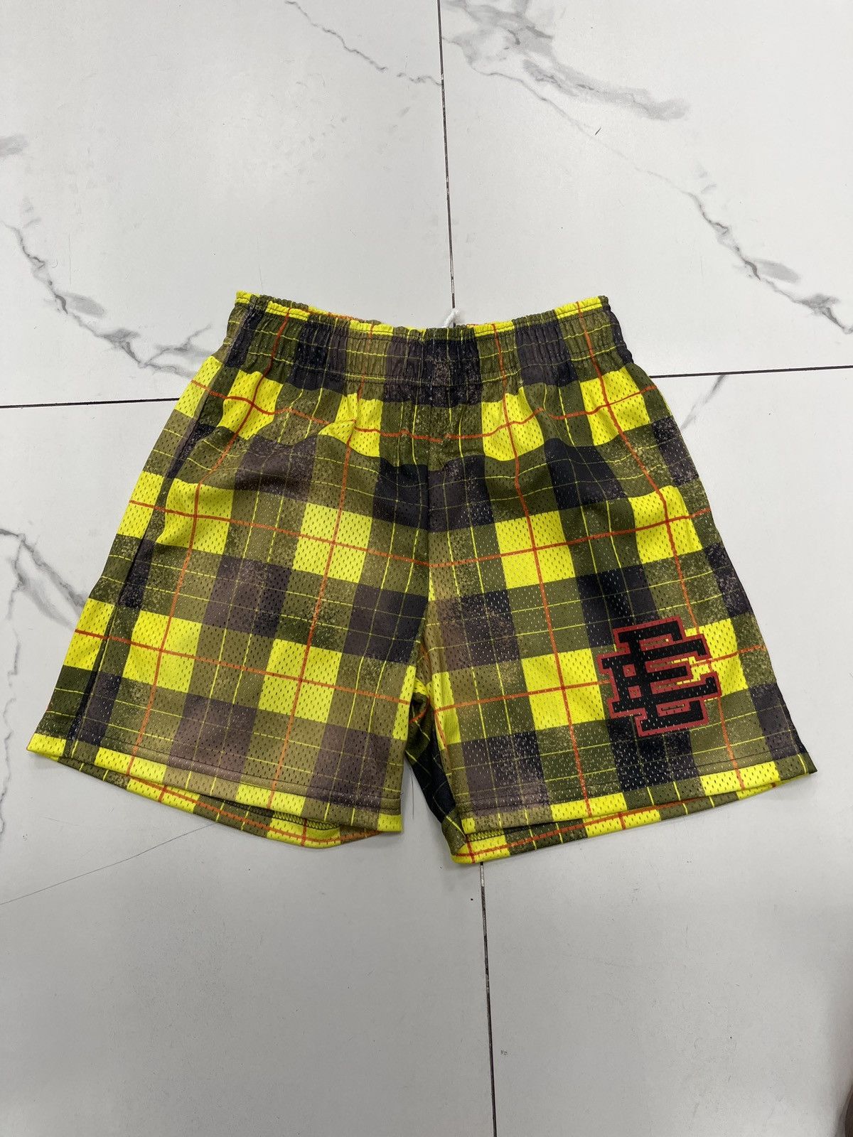 Eric Emanuel Eric Emanuel EE Basic Short "Yellow/Black Plaid" Size US 30 / EU 46 - 1 Thumbnail
