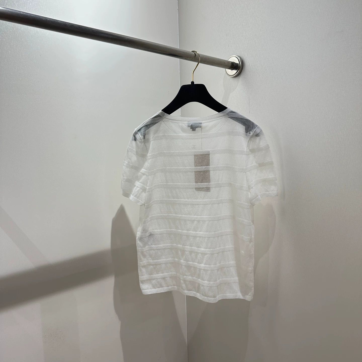 Chanel Chanel may276 24S Sheer Strip Logo Short Sleeve 36 Size XS / US 0-2 / IT 36-38 - 2 Thumbnail