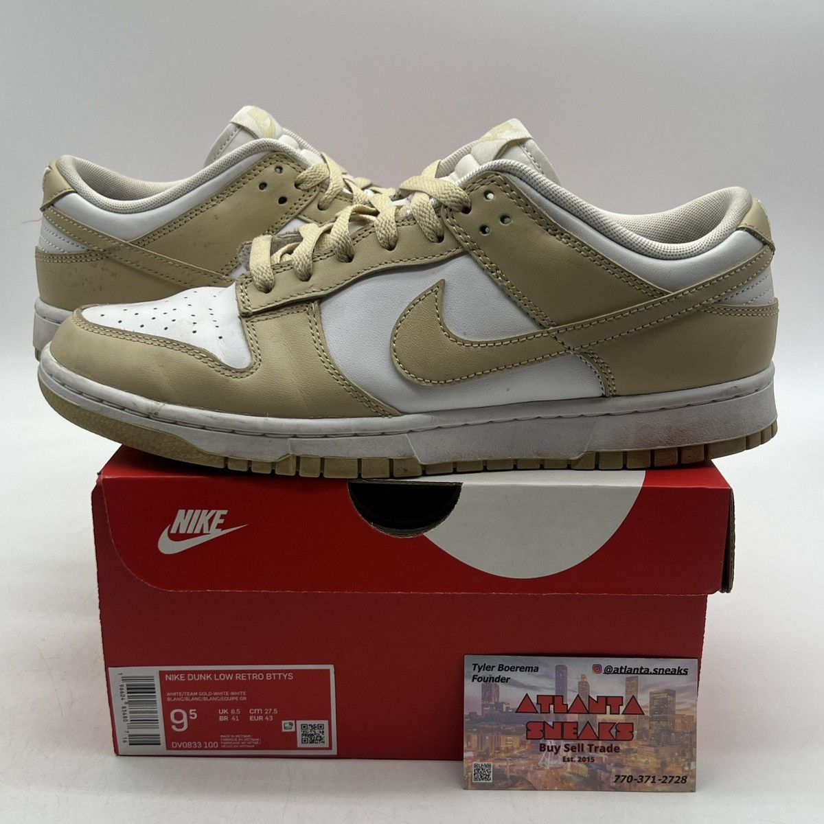 Nike Nike dunk low team gold Size US 9.5 / EU 42-43 - 1 Thumbnail