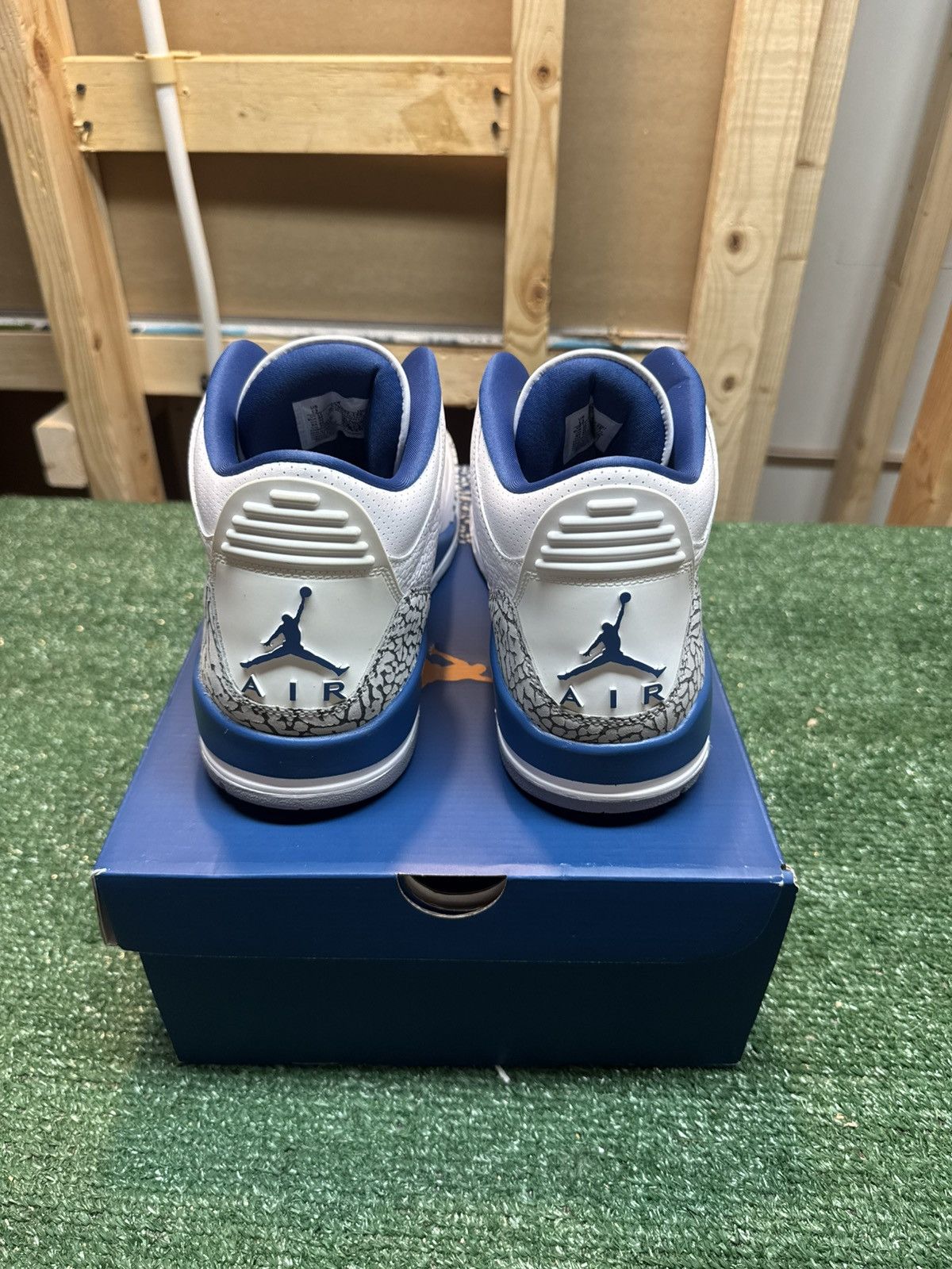 Jordan Brand Jordan Retro 3 Wizards Size 12 Size US 12 / EU 45 - 7 Thumbnail