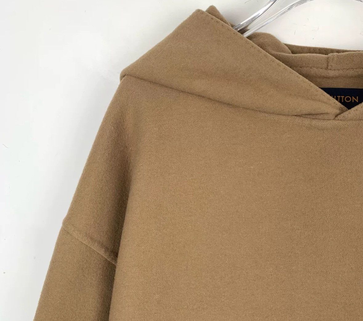 Louis Vuitton Louis Vuitton sleeved sweatshirt wool with cashmere hoodie Size US S / EU 44-46 / 1 - 3 Thumbnail