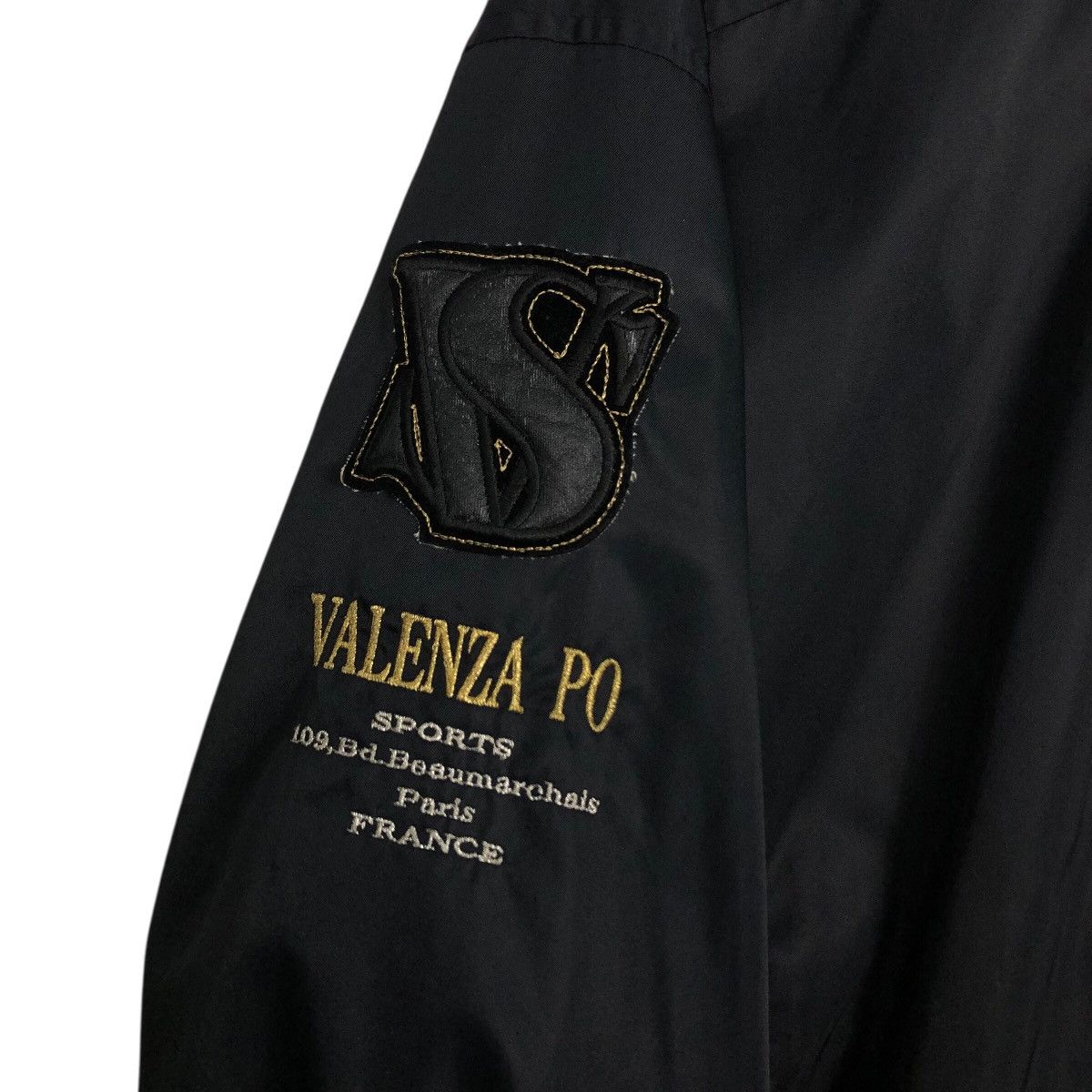 Japanese Brand Vintage Satin Bomber Jacket Valenzia Po Sports Issey Miyake Size US M / EU 48-50 / 2 - 13 Thumbnail