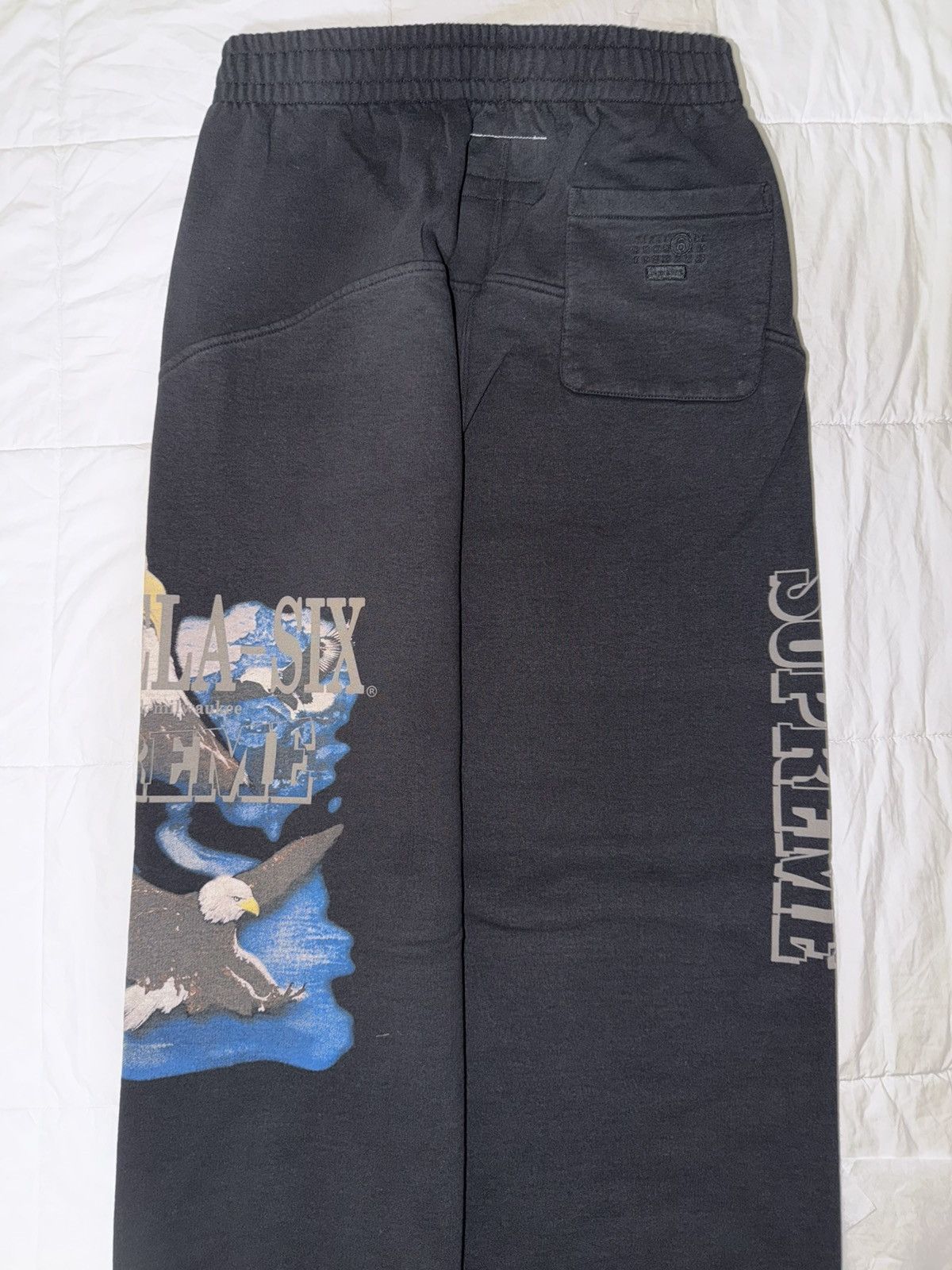 Maison Margiela × Supreme Supreme/MM6 Maison Margiela Eagle Sweatpant (size small) blk Size US 31 - 11 Thumbnail