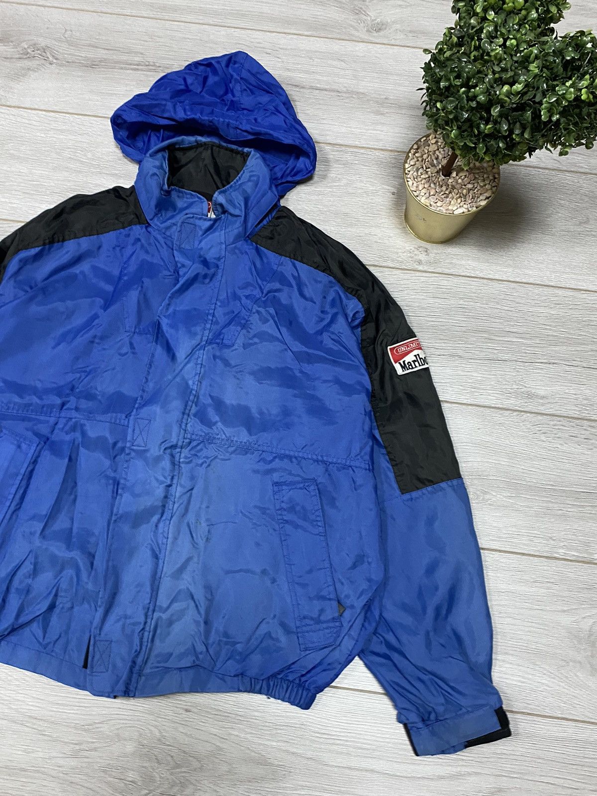 Marlboro Marlboro vintage bomber racing jacket Vodafone Honda f1 Size US L / EU 52-54 / 3 - 4 Thumbnail