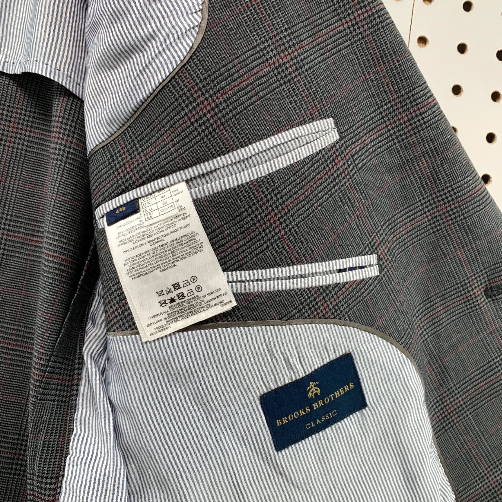 Brooks Brothers Brooks Brothers Blazer Mens 44R Gray Glen Check Plaid Business Shirt (Two-Button) Size 44R - 4 Thumbnail