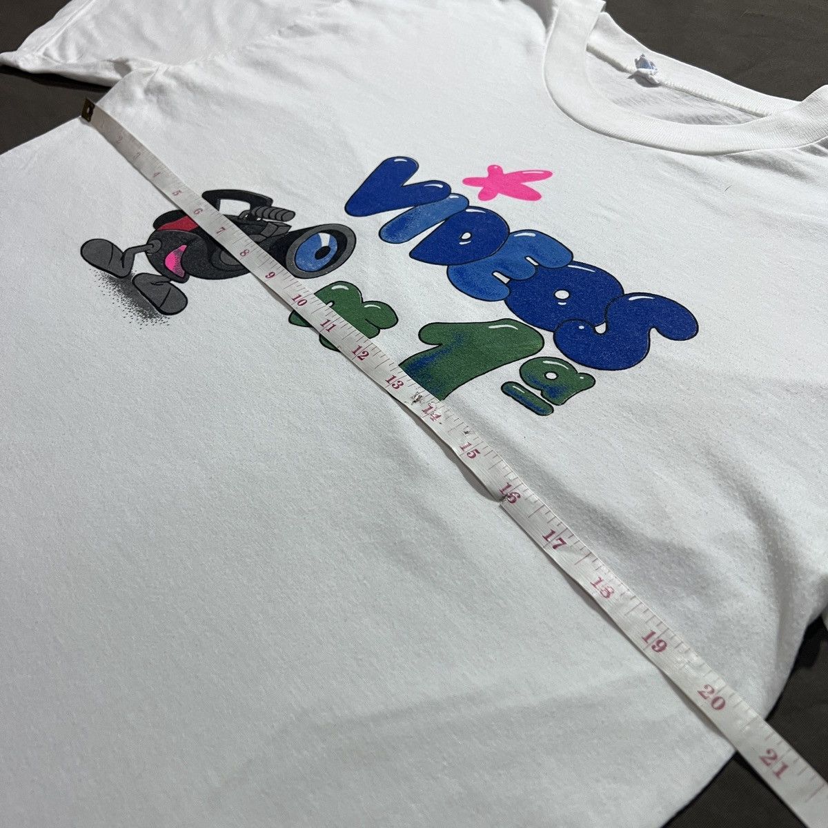Vintage Vintage 90s Videos de 1a Promo Tee graphic streetwear Size US M / EU 48-50 / 2 - 6 Thumbnail