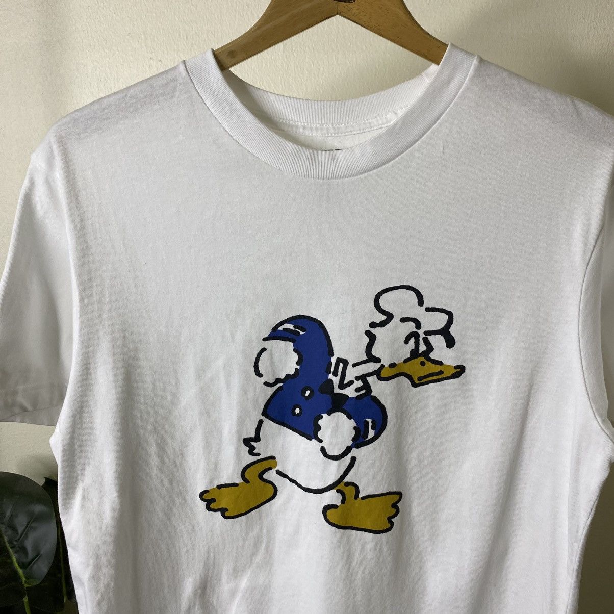 Uniqlo Yu Nagaba For Uniqlo Donald Duck Artwork Collaboration Tee Size US M / EU 48-50 / 2 - 2 Thumbnail