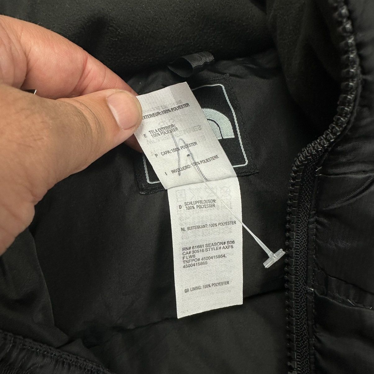 The North Face × Vintage Women's The North Face Nuptse 700 Vintage Down Puffer Jacket Size S / US 4 / IT 40 - 9 Thumbnail