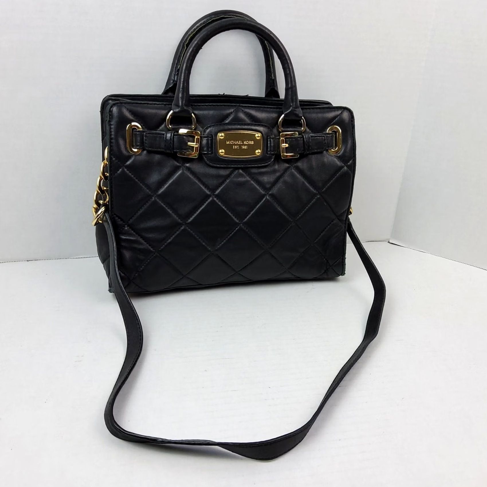 Michael Kors Michael Kors MK Quilted Shoulder Handbag Purse Bag Leather Black Women Purposed MK Shoulder Bag Size ONE SIZE - 4 Thumbnail