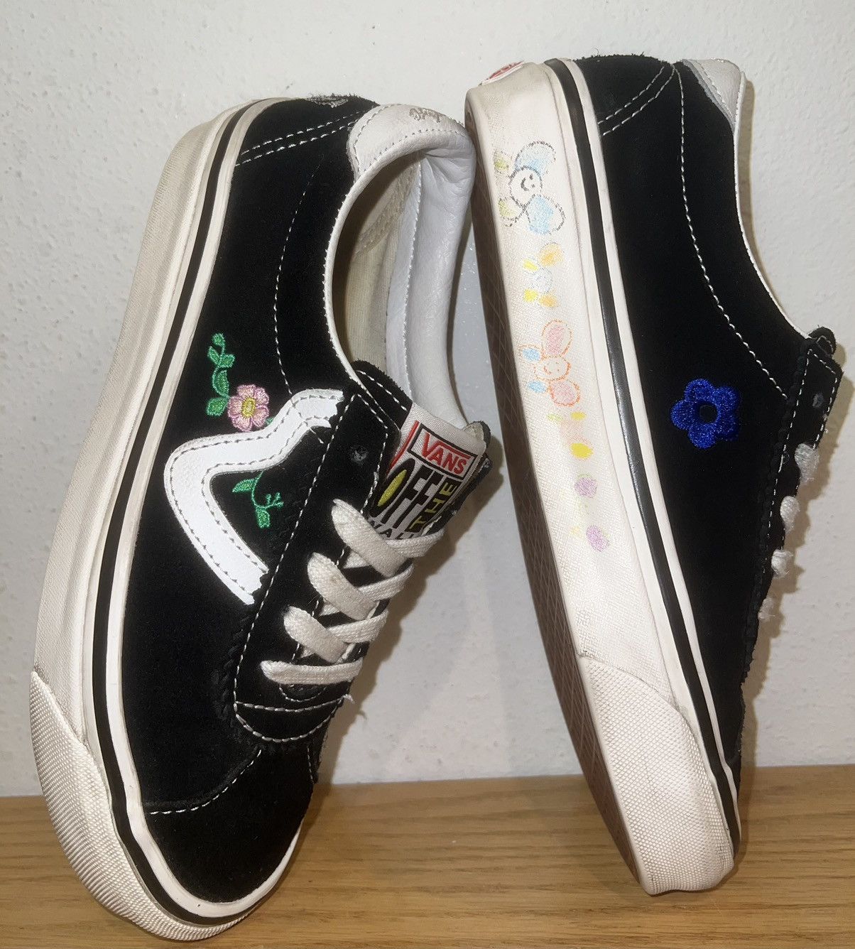 Vans Sandy Liang Floral Embroidered Low Top Sneakers Shoes