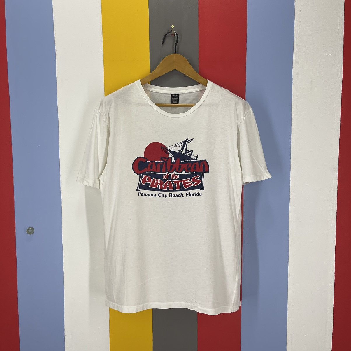 Caribbean 90s Vintage CARIBBEAN OF THE PIRATES T Shirt #1742/07 Size US M / EU 48-50 / 2 - 1 Thumbnail