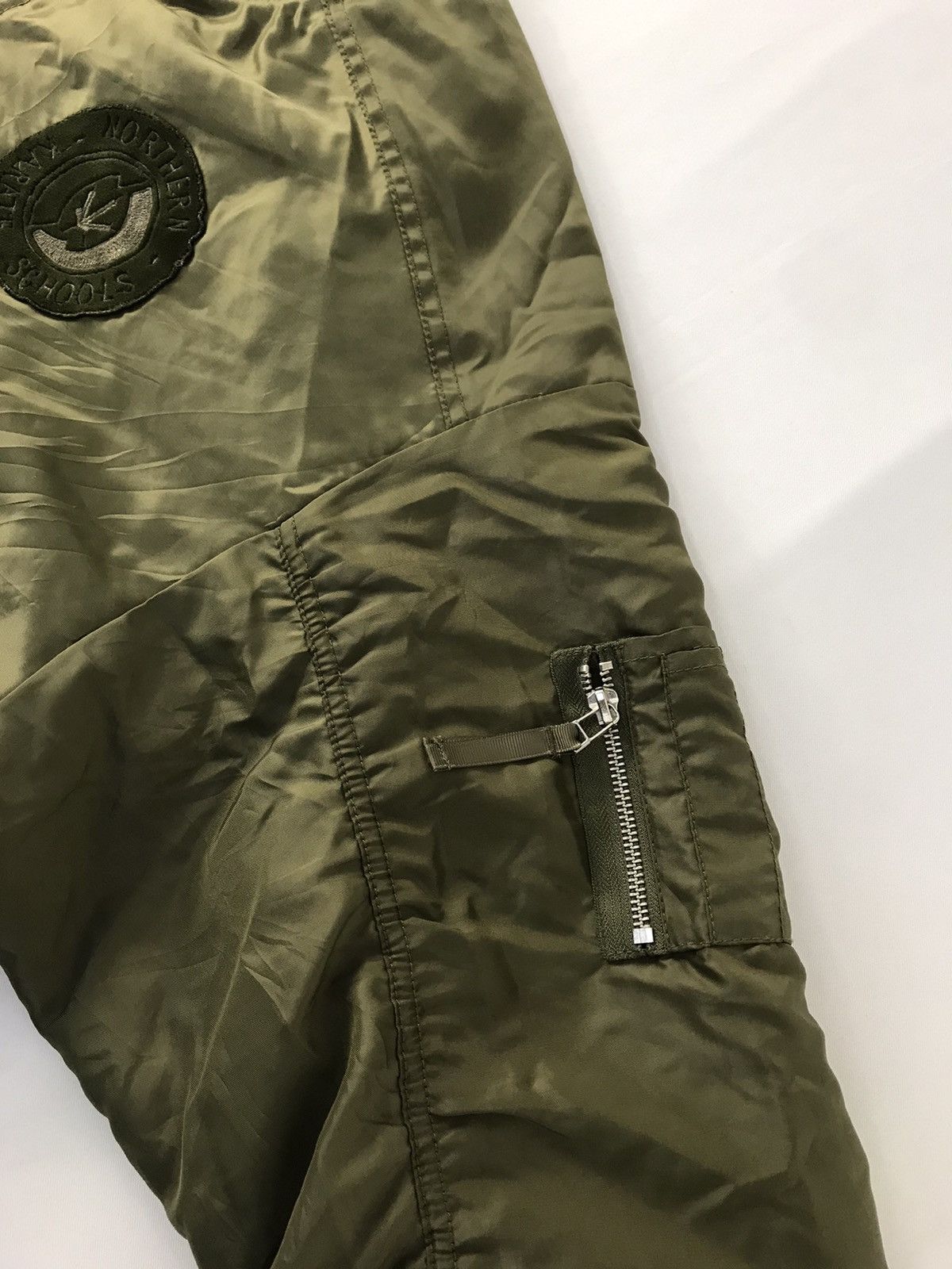 Vintage La Ageria Rejuvenece Emsercite OG Bomber Flight Jacket Size US L / EU 52-54 / 3 - 4 Thumbnail