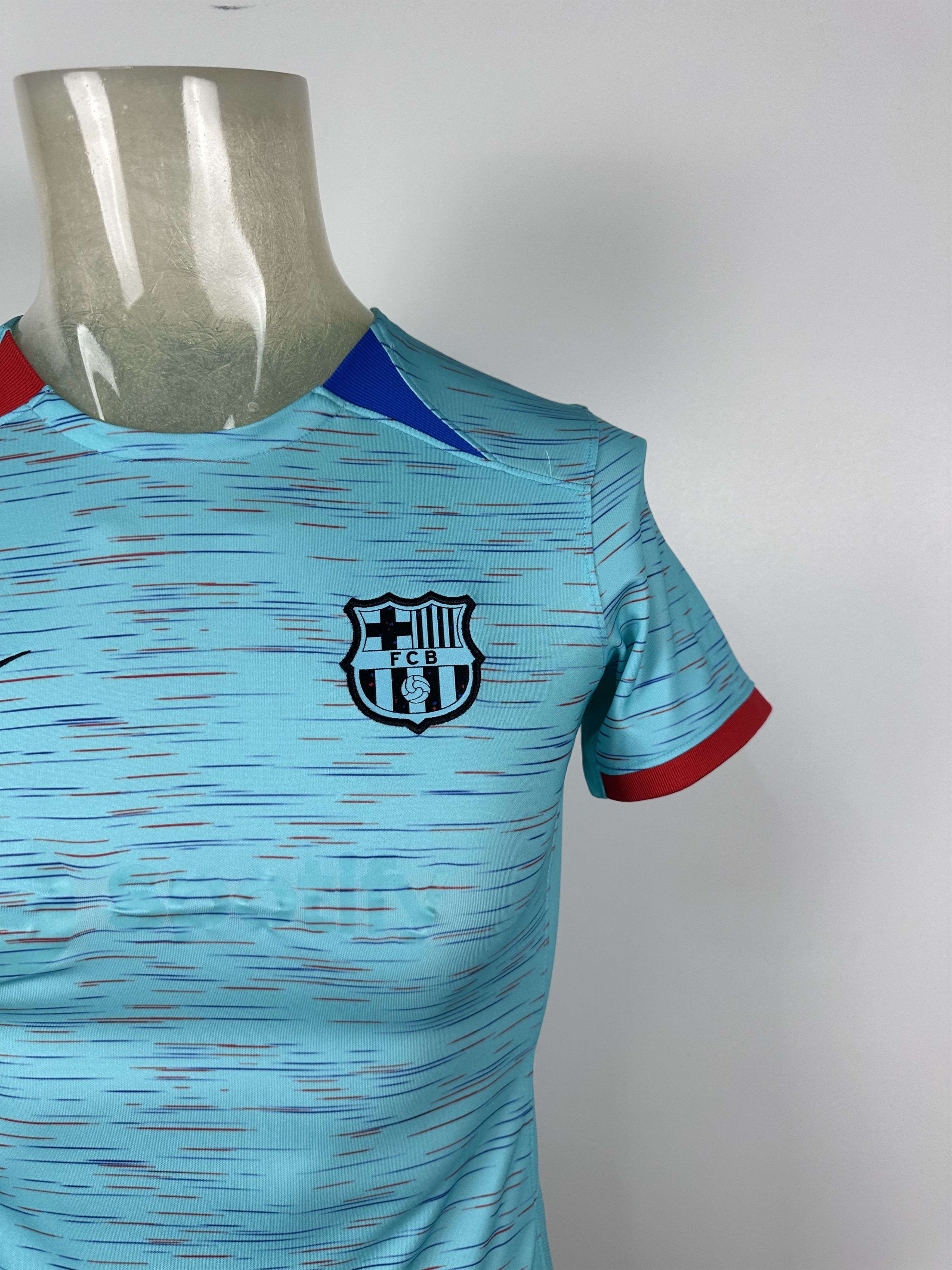 Nike Barcelona 2024 2025 Womens Football Shirt Soccer Jersey Nike Size S / US 4 / IT 40 - 2 Thumbnail