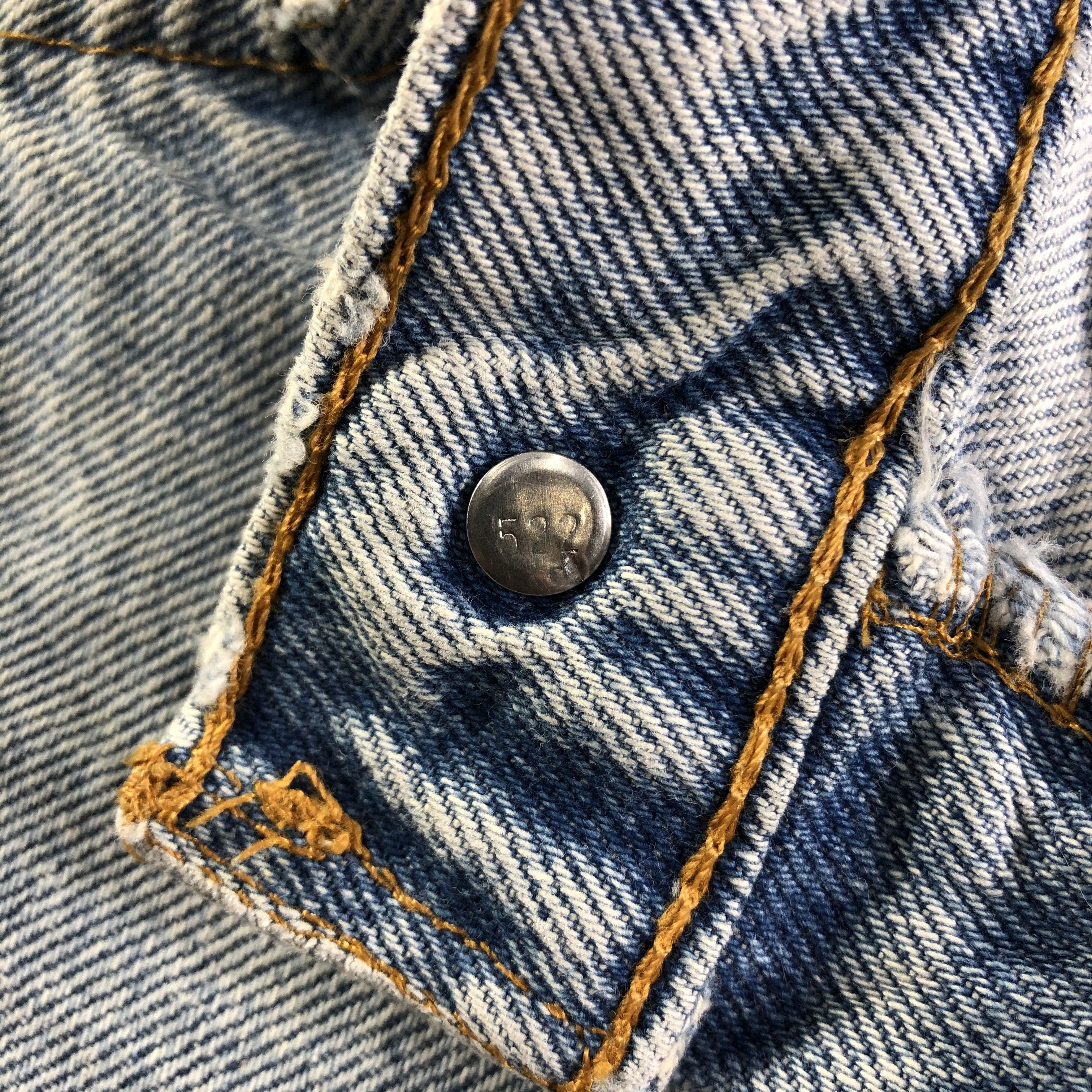 Levi's Vintage Light Wash Levis 560 Jeans-J4441 Size US 32 / EU 48 - 9 Thumbnail