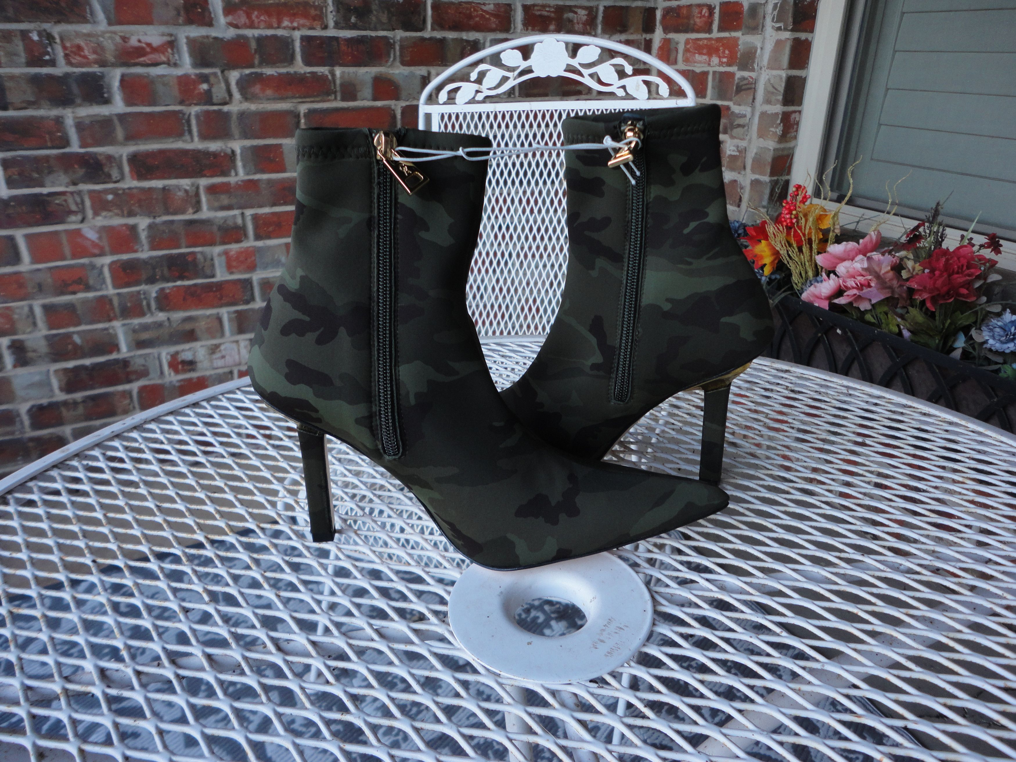 Good American GOOD AMERICAN Camouflage Pointed Toe Stiletto 7.5 Size US 7.5 / IT 37.5 - 5 Thumbnail