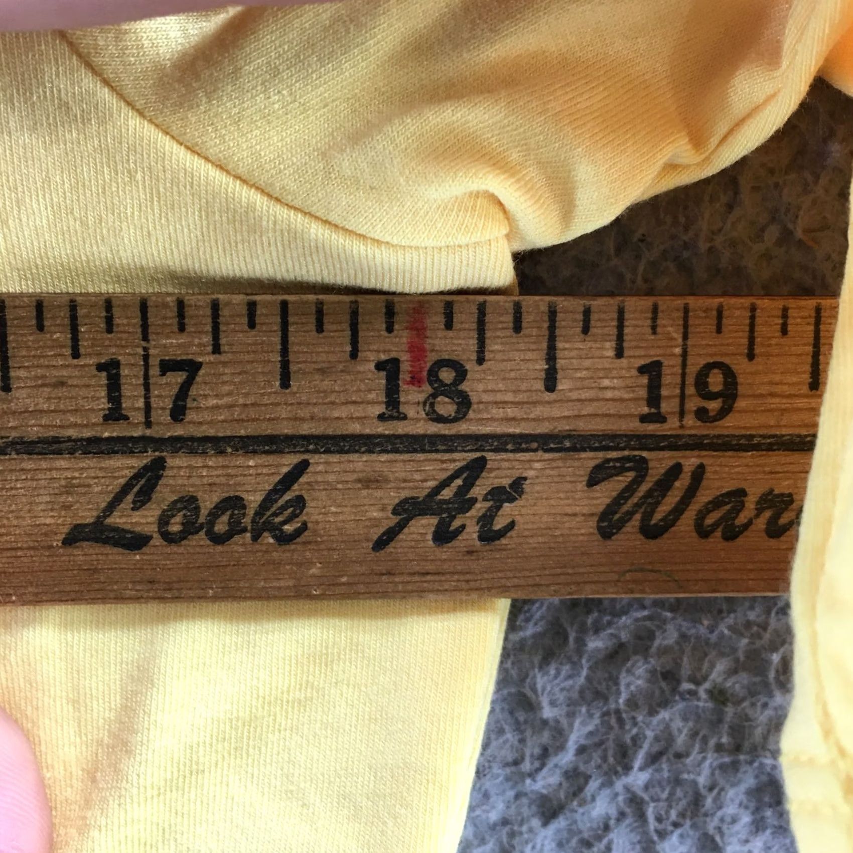 Banana Republic Banana Republic Shirt Womens M Soft Stretch Scoop Neck Yellow Short Sleeve Top Size M / US 6-8 / IT 42-44 - 5 Thumbnail