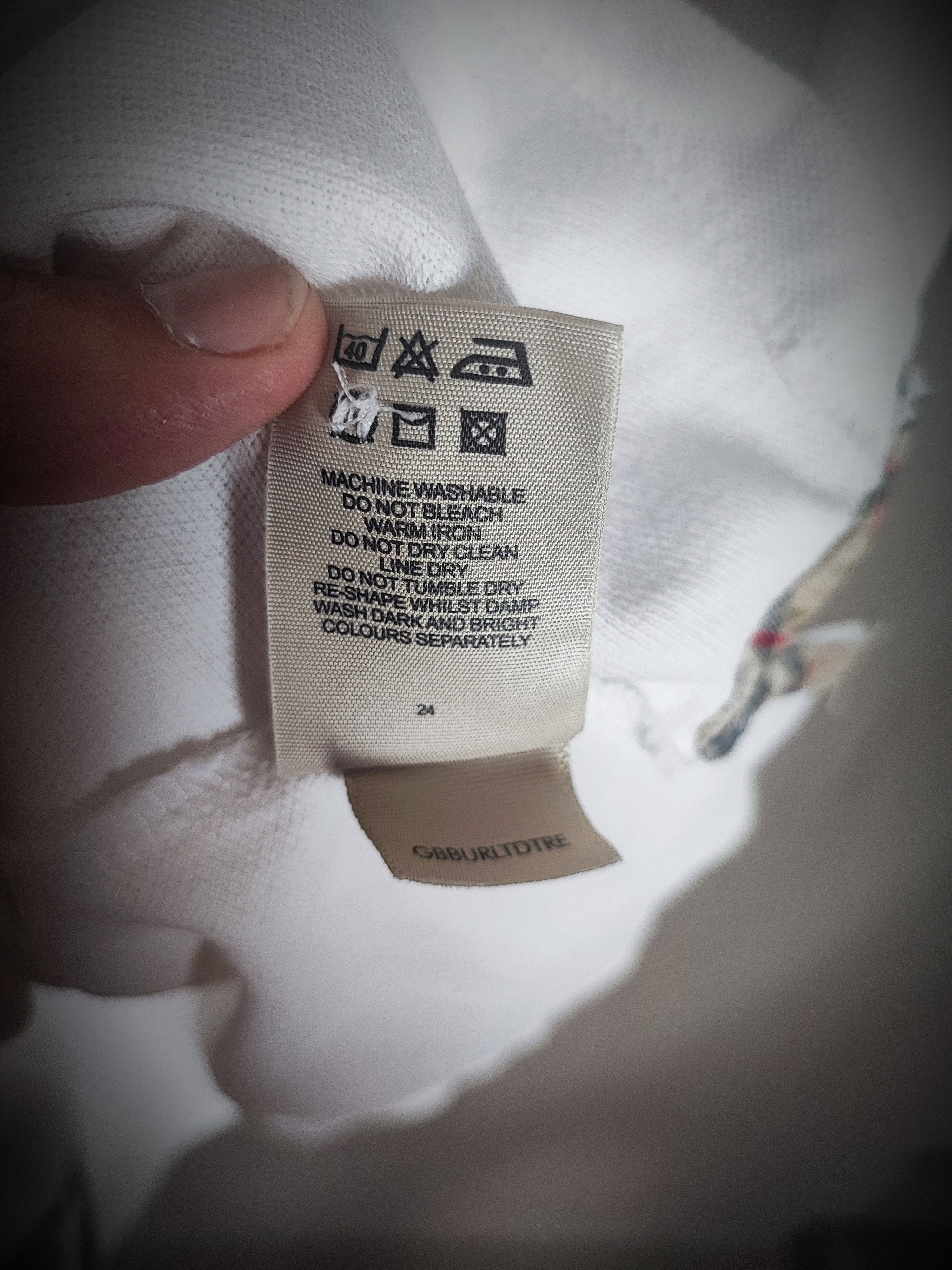 Burberry 🔥 Burberry Polo size XL White🔥 Size US XL / EU 56 / 4 - 7 Thumbnail