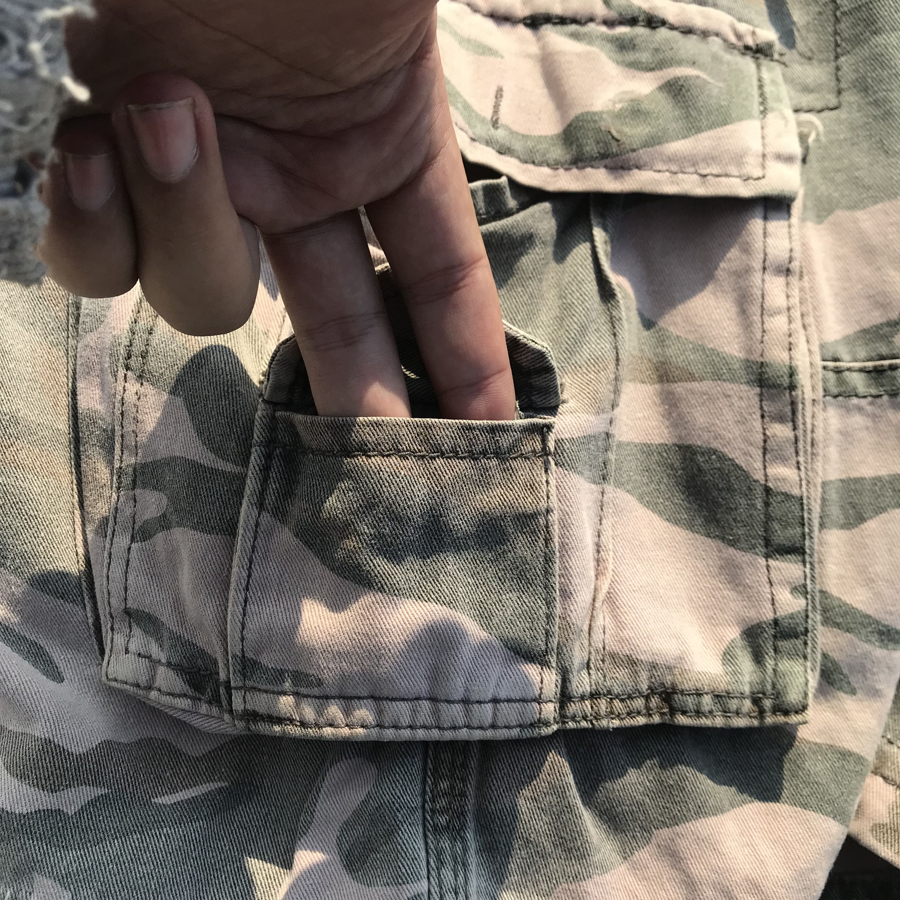 Mossimo Mossimo Supply Co Cargo Shortpants Military camouflage Size US 38 / EU 54 - 17 Thumbnail