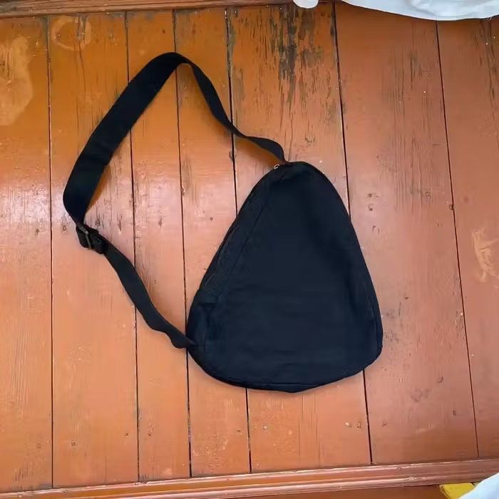 Other Sling Crossbody Bag y2k japanese style faded distressed Size ONE SIZE - 4 Thumbnail
