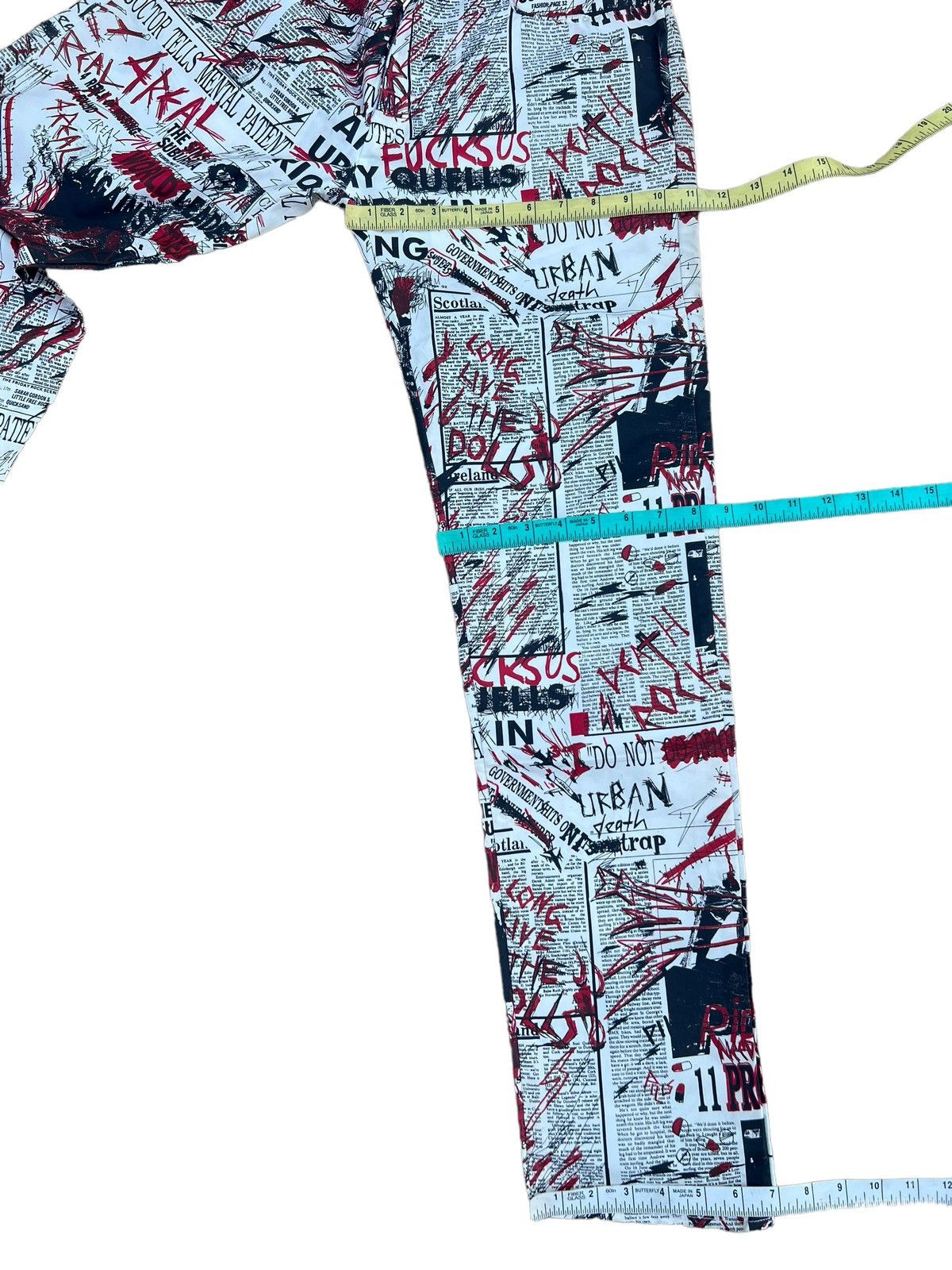 Vintage VTG 90s RED OR DEAD Psychotic Newspaper Waxed Trouser Pant Size US 29 - 4 Thumbnail