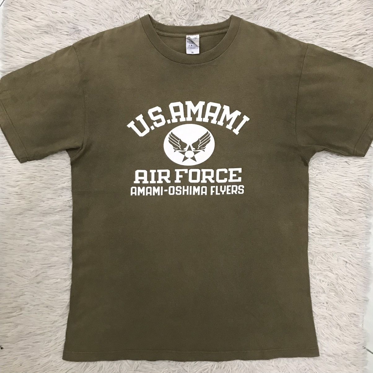 Vintage VINTAGE U.S. AMAMI AIRFORCE MILITARY TSHIRT Size US L / EU 52-54 / 3 - 7 Thumbnail