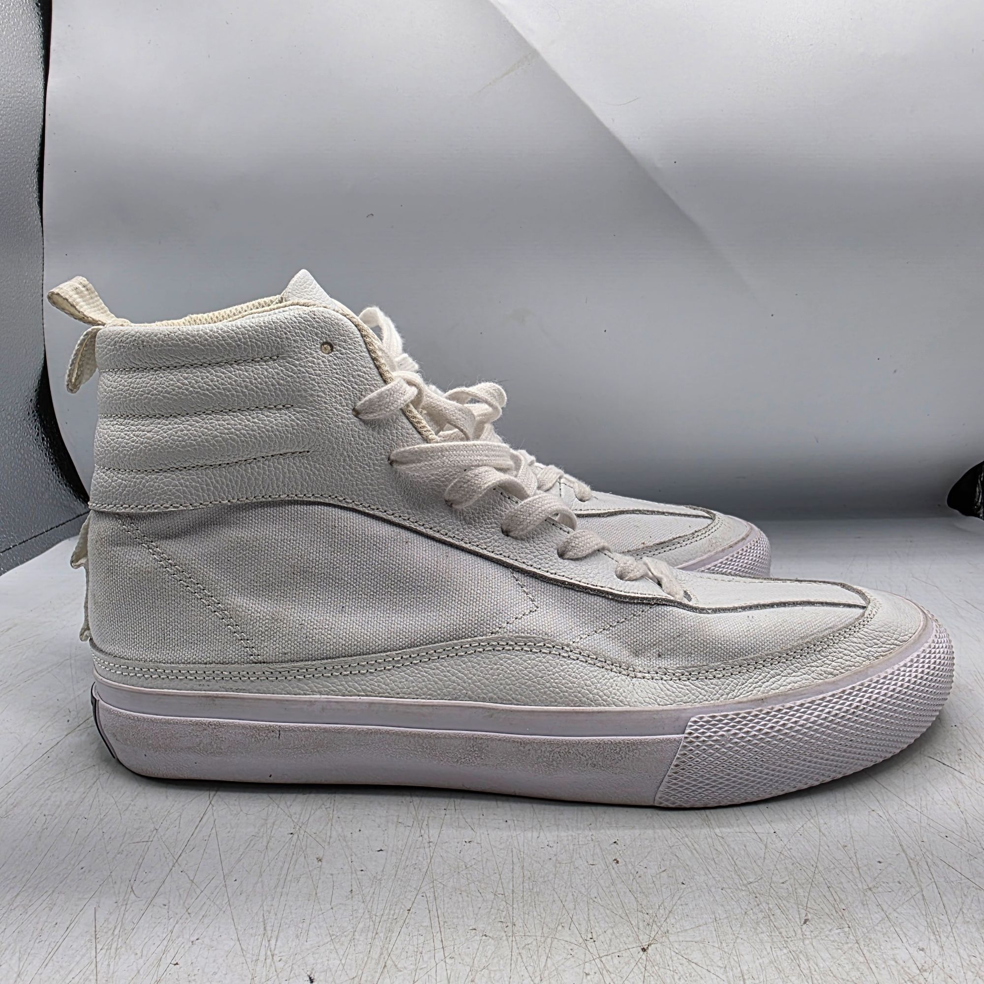 Alexander McQueen Adults 8.5 White Swallow Vulc High Top Sne