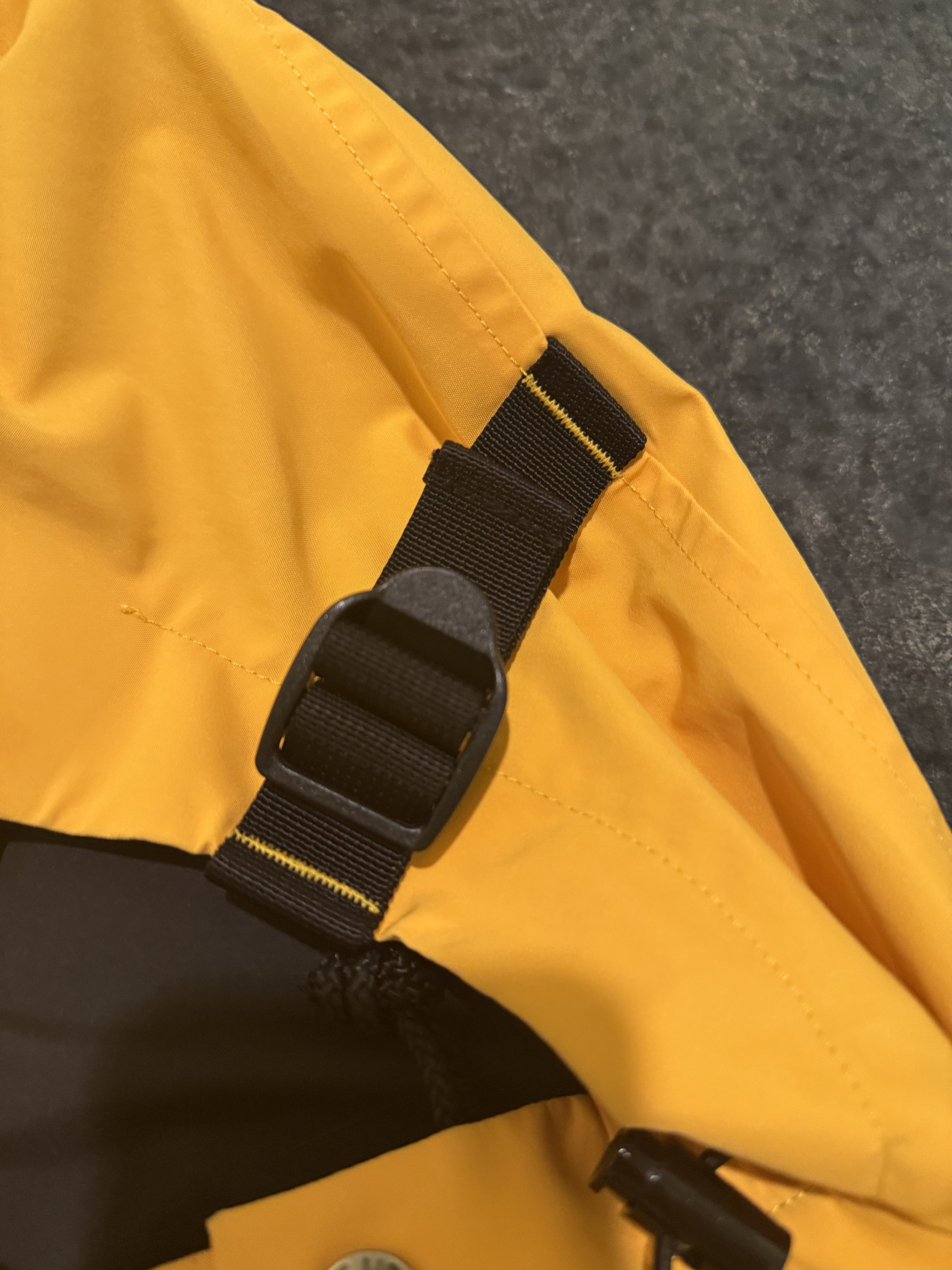 The North Face Mountain Jacket 1990 Gore-Tex - TNF Yellow Size US XS / EU 42 / 0 - 6 Thumbnail