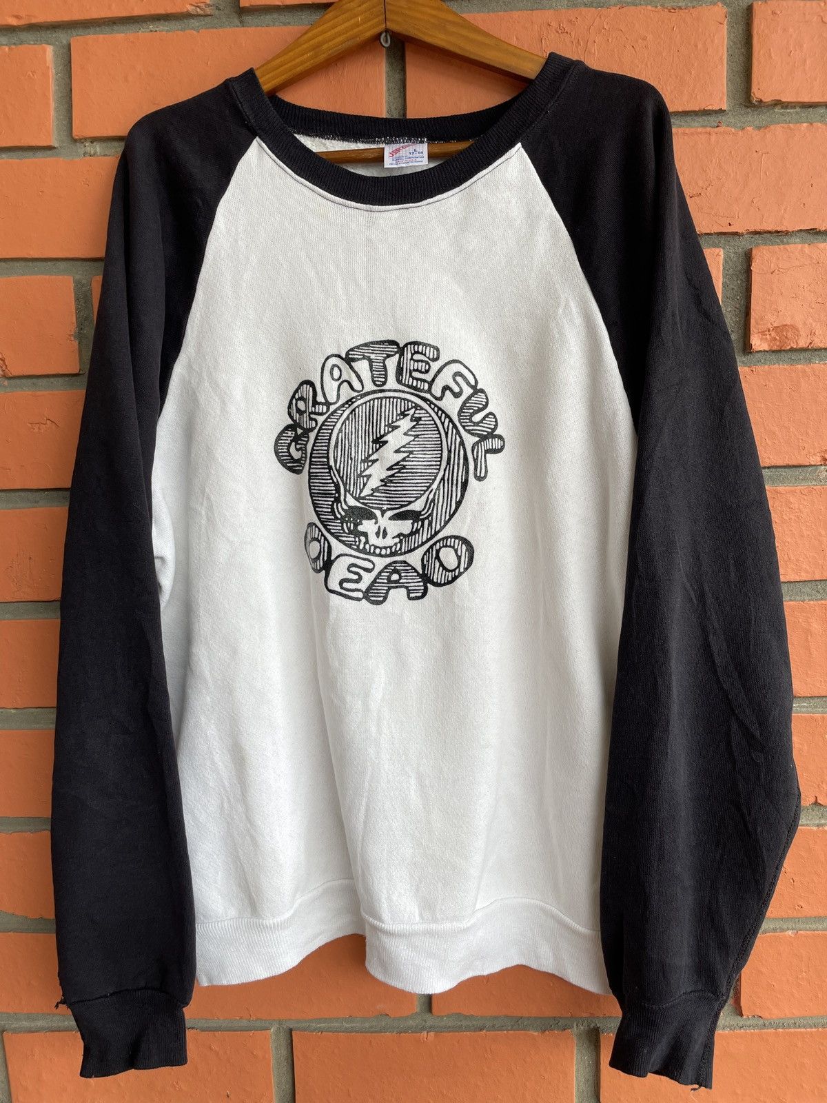 Band Tees Vintage Grateful Dead sweatshirt Big Logo Skull dead Jerzees Size US L / EU 52-54 / 3 - 3 Thumbnail
