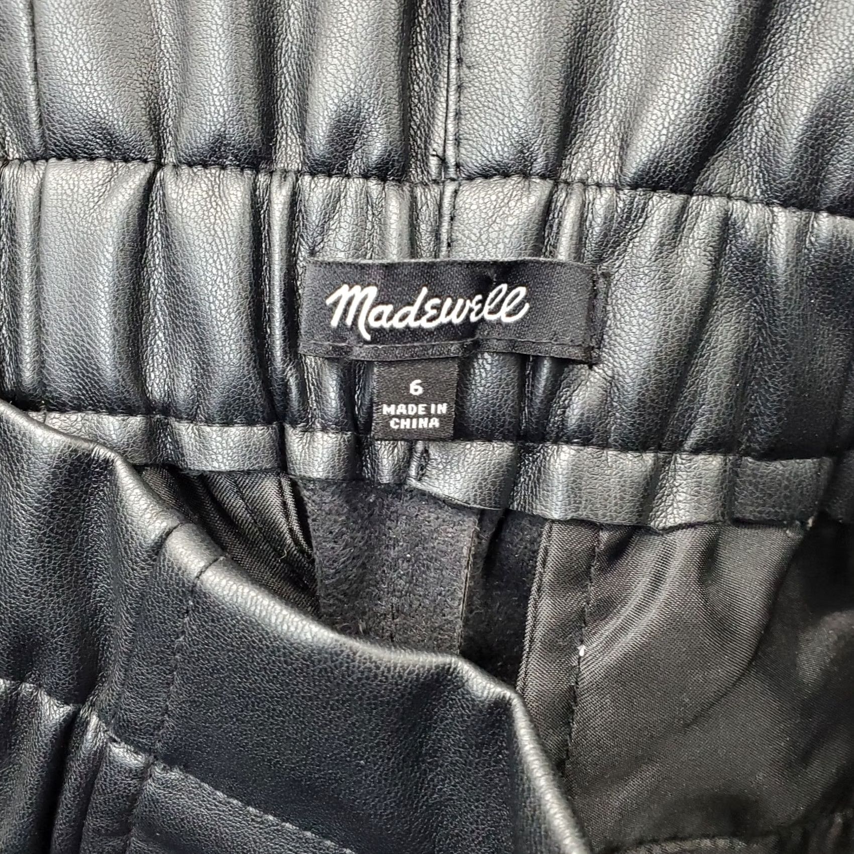 Madewell Madewell Womens Pants 6 Black High Rise Elastic Waist Paperbag Vegan Faux Leather 100% Polyurethane Size 28" / US 6 / IT 42 - 7 Thumbnail
