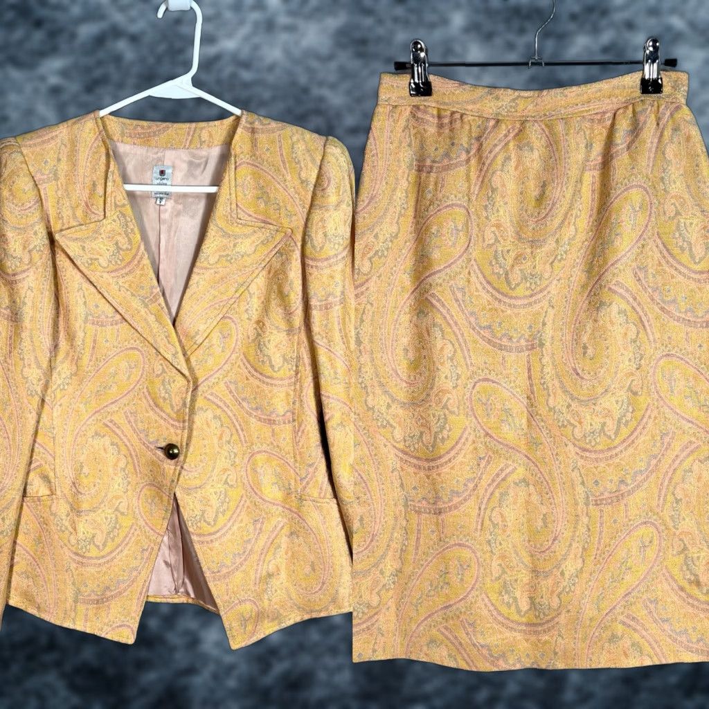 Vintage VINTAGE Ungaro Paisley Suit Set Blazer Skirt Women’s 40 / 6 Yellow Italy Size 27" / US 4 / IT 40 - 1 Thumbnail