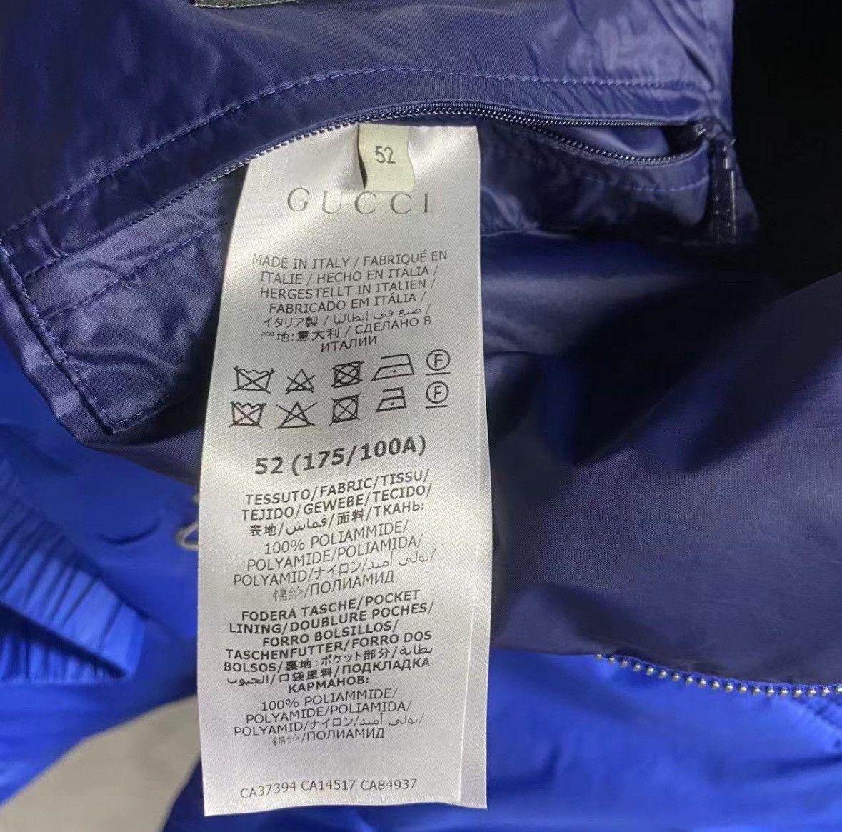 Gucci Gucci Blue Stitching Embroidery Down Jacket 2502-Nextarrow Size US L / EU 52-54 / 3 - 4 Thumbnail