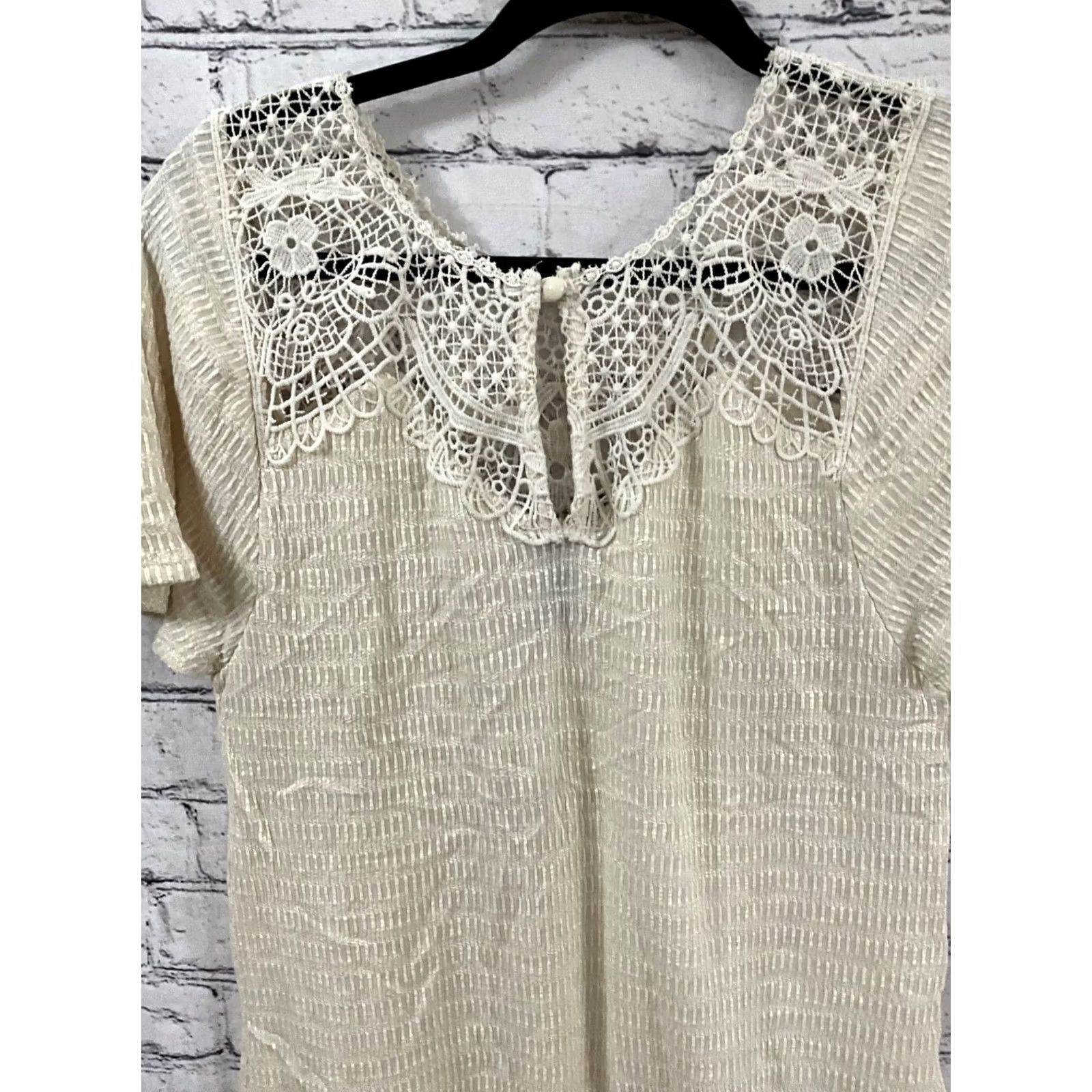 Vintage Buckle Womens Top Blouse XS White Round Neck Short Sleeve Pullover Knit Casual Spring Fall Regular Fit Machine Washable NWT Size XS / US 0-2 / IT 36-38 - 6 Thumbnail